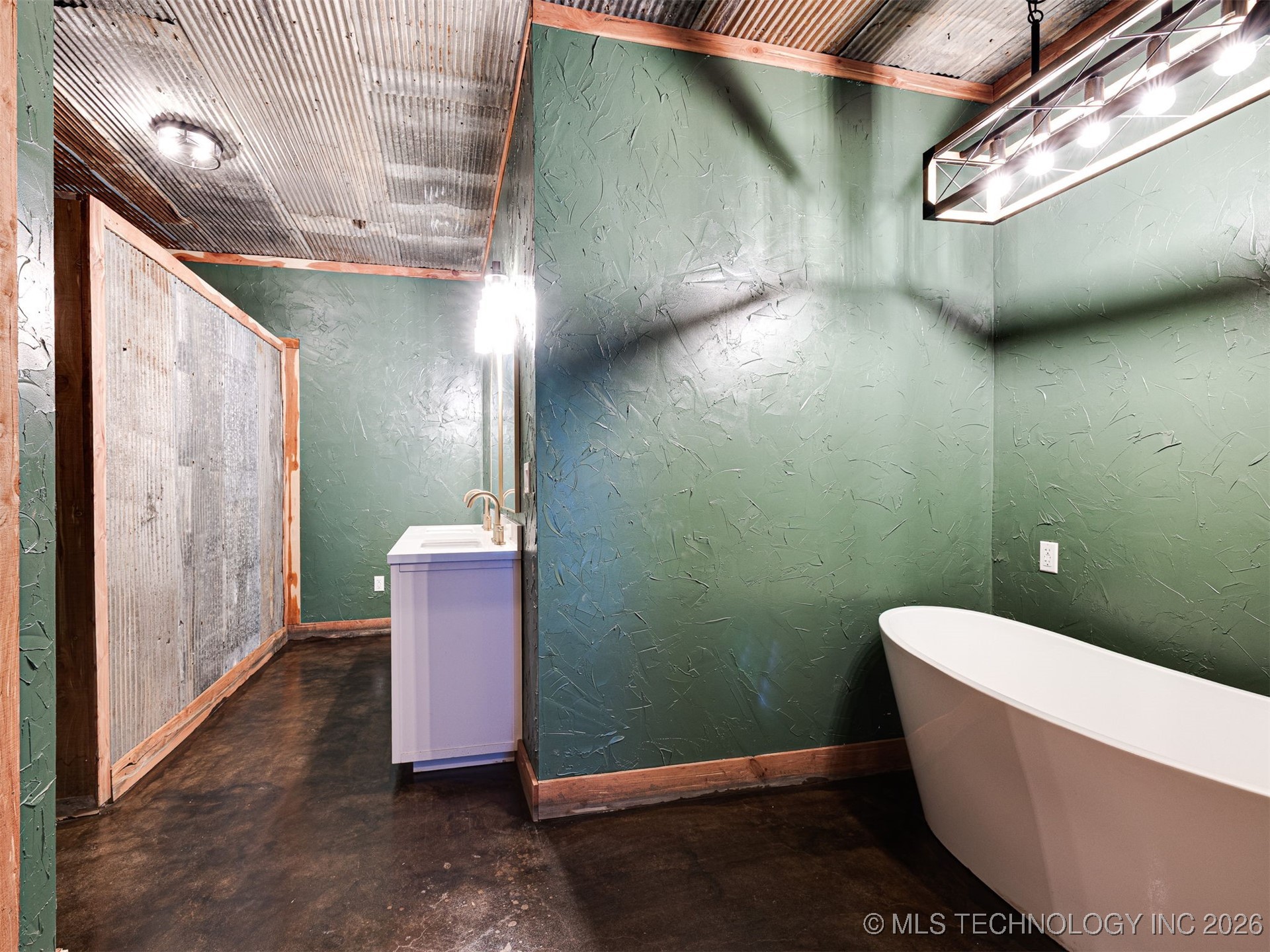 349076 E 840 Road Property Photo 29