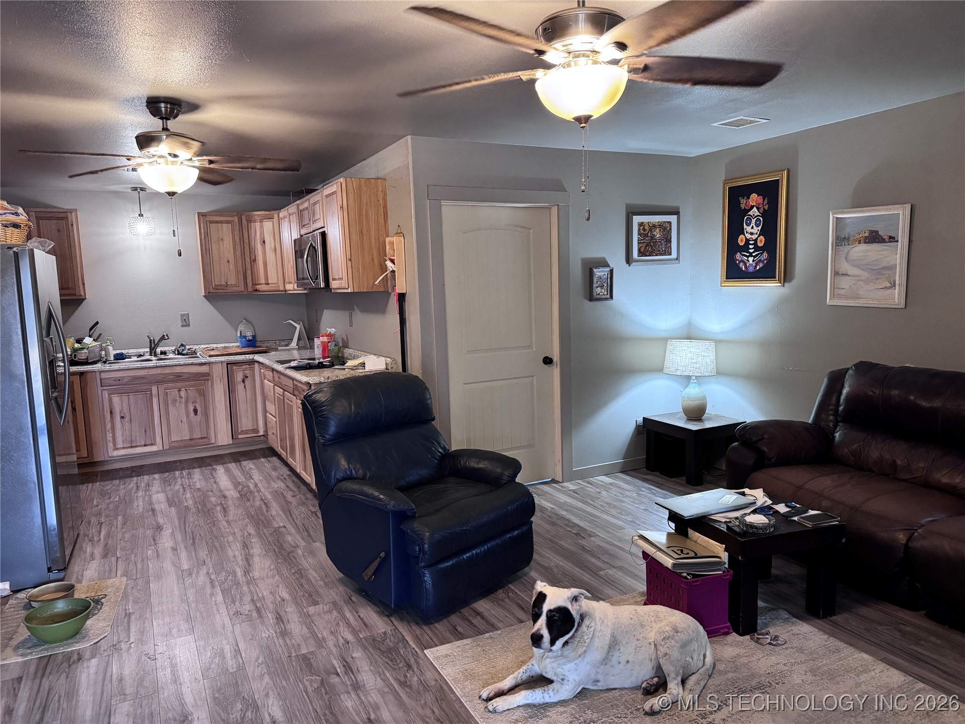 9893 E 550 Road Property Photo 5