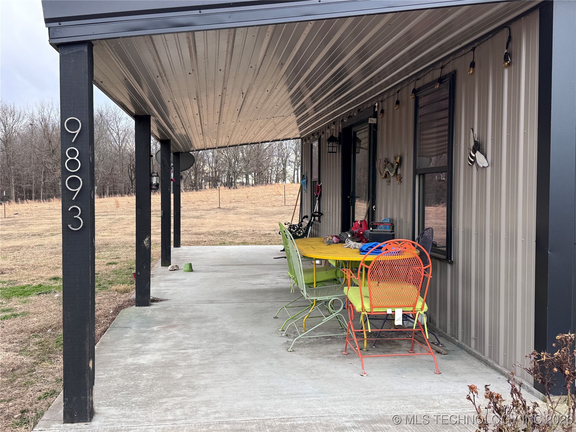 9893 E 550 Road Property Photo 23