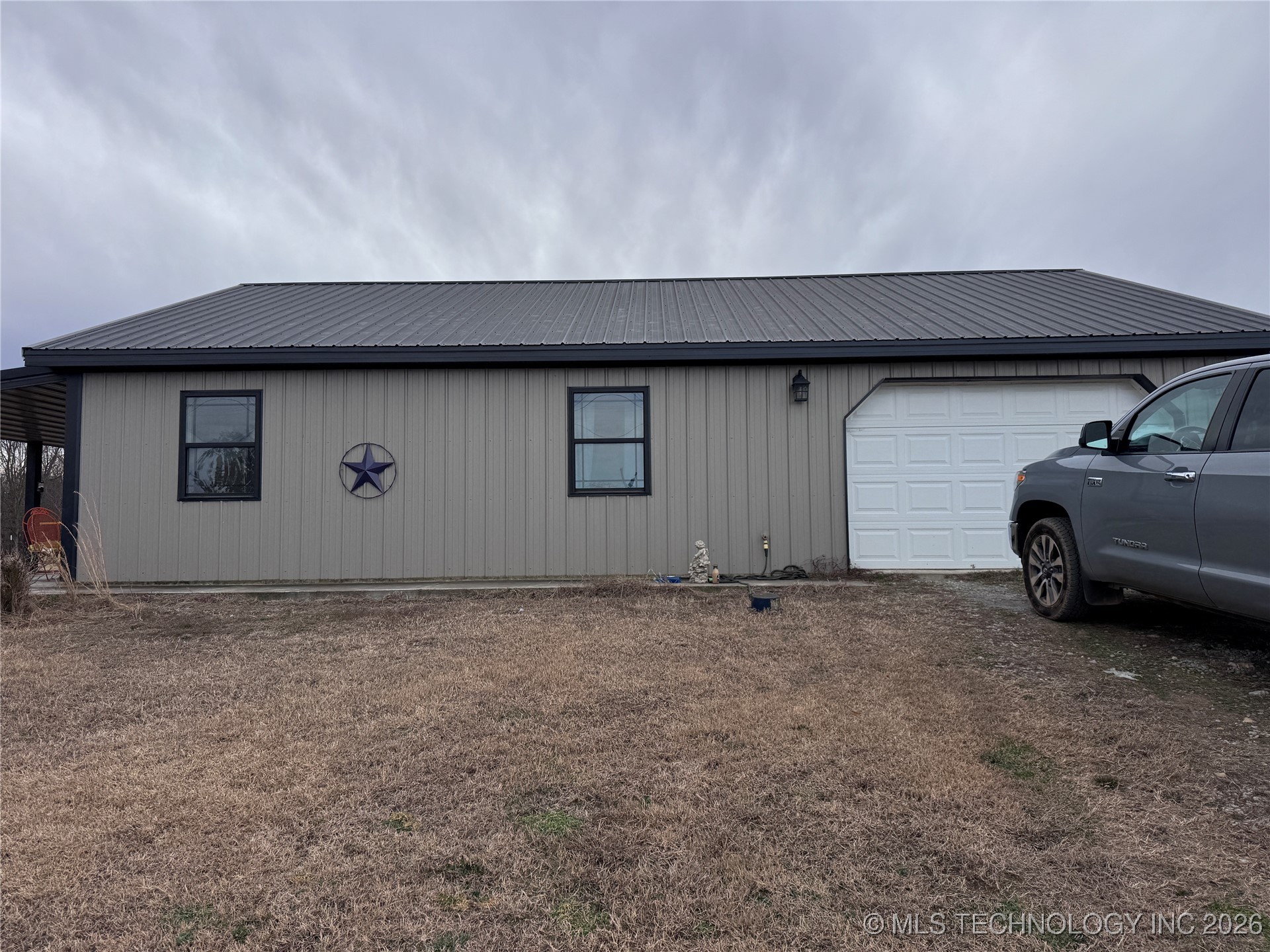 9893 E 550 Road Property Photo 25