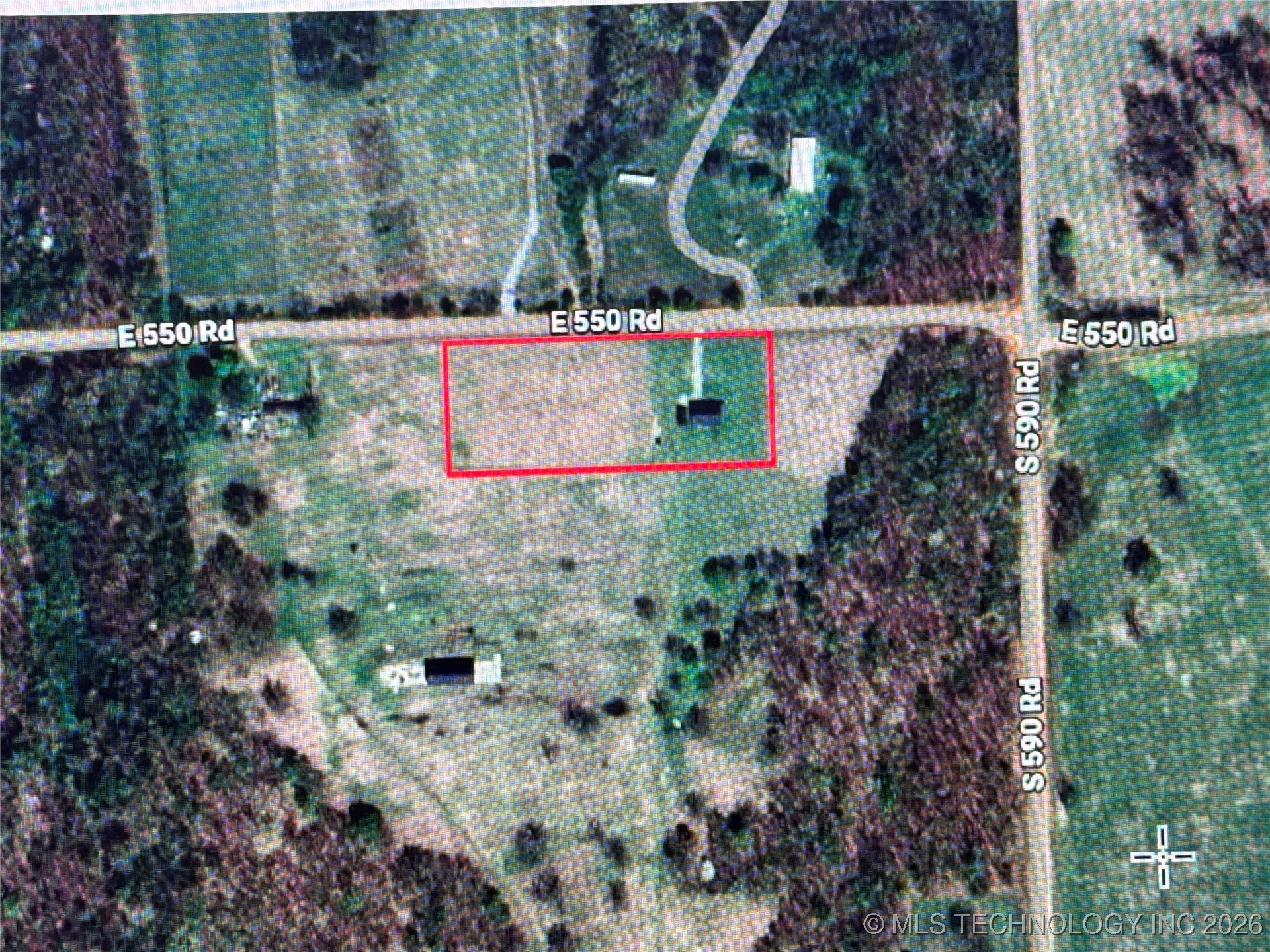 9893 E 550 Road Property Photo 44