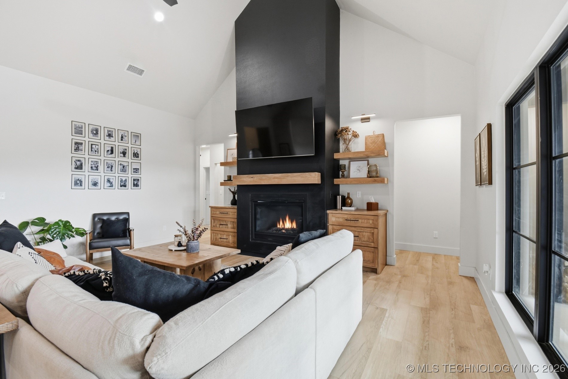 41300 W 231st Street S Property Photo 10