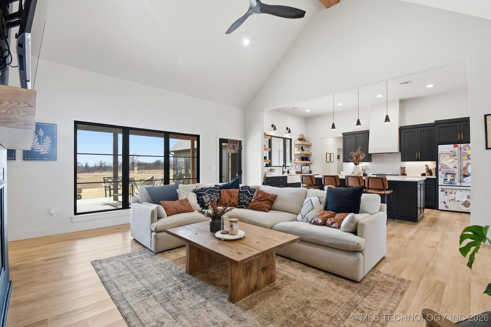 41300 W 231st Street S Property Photo 12