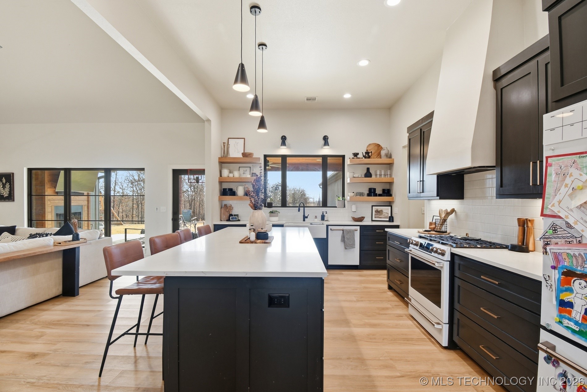 41300 W 231st Street S Property Photo 15