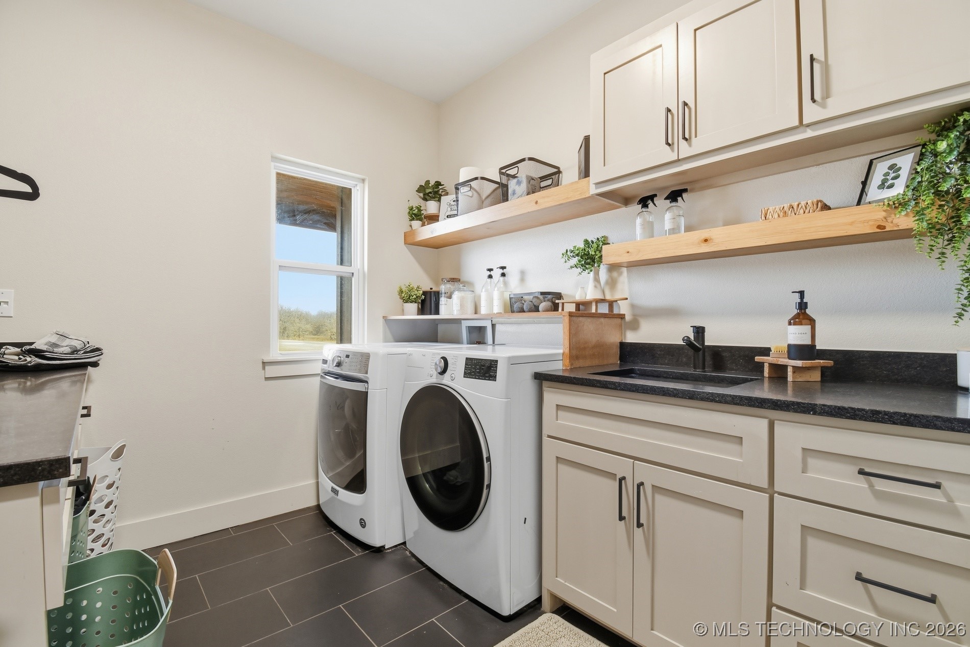 41300 W 231st Street S Property Photo 31