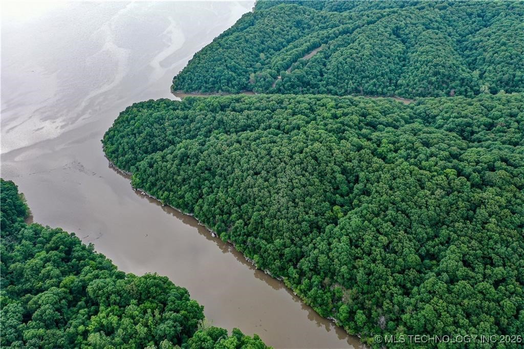 64004 E 222nd Road Property Photo 2