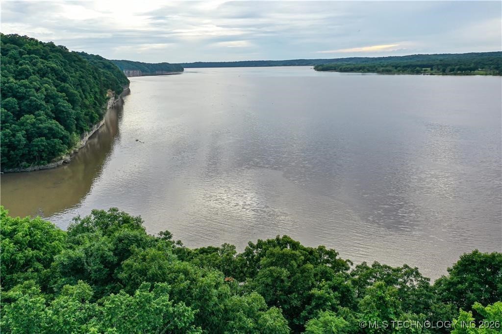 64004 E 222nd Road Property Photo 10