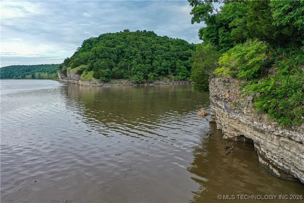 64004 E 222nd Road Property Photo 12