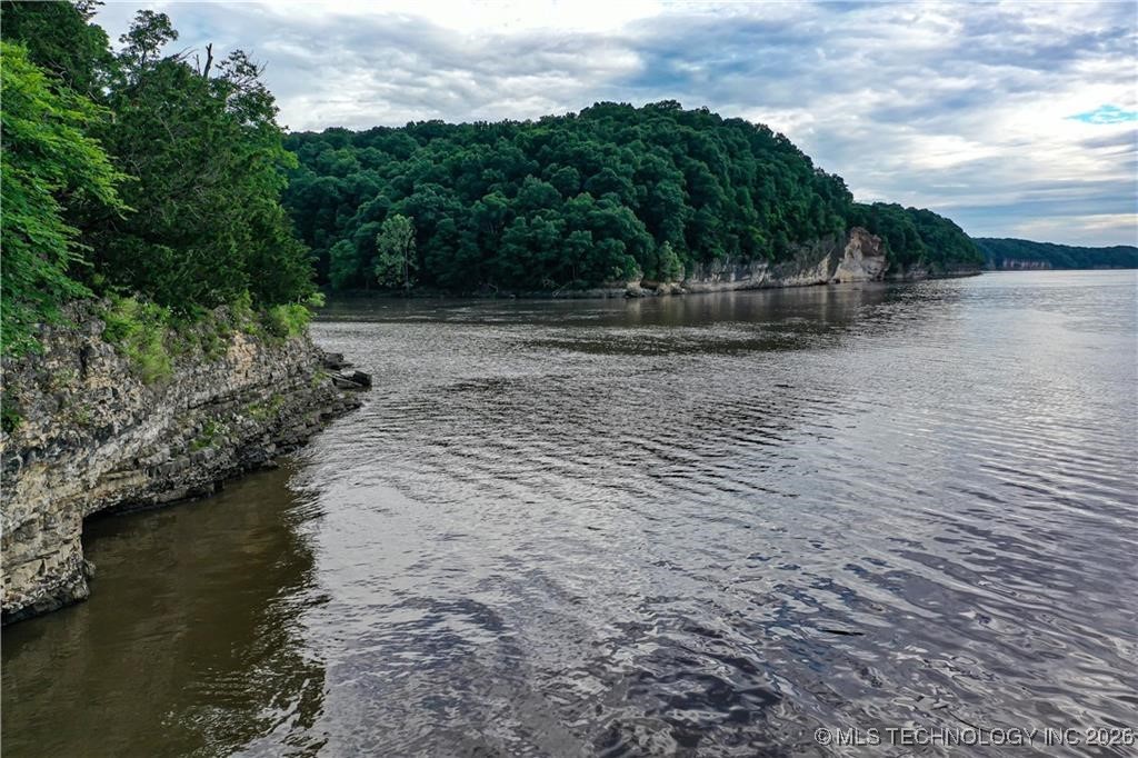 64004 E 222nd Road Property Photo 13