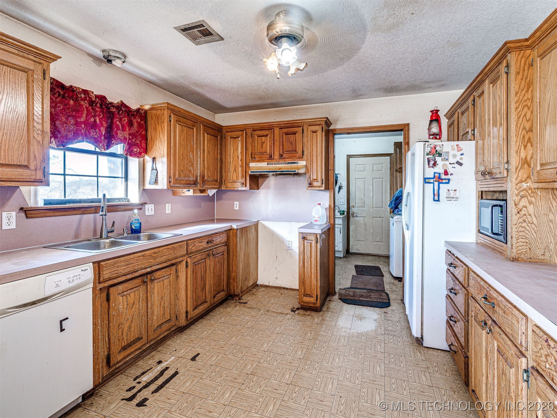 820895 S County Road 3510 Property Photo 13