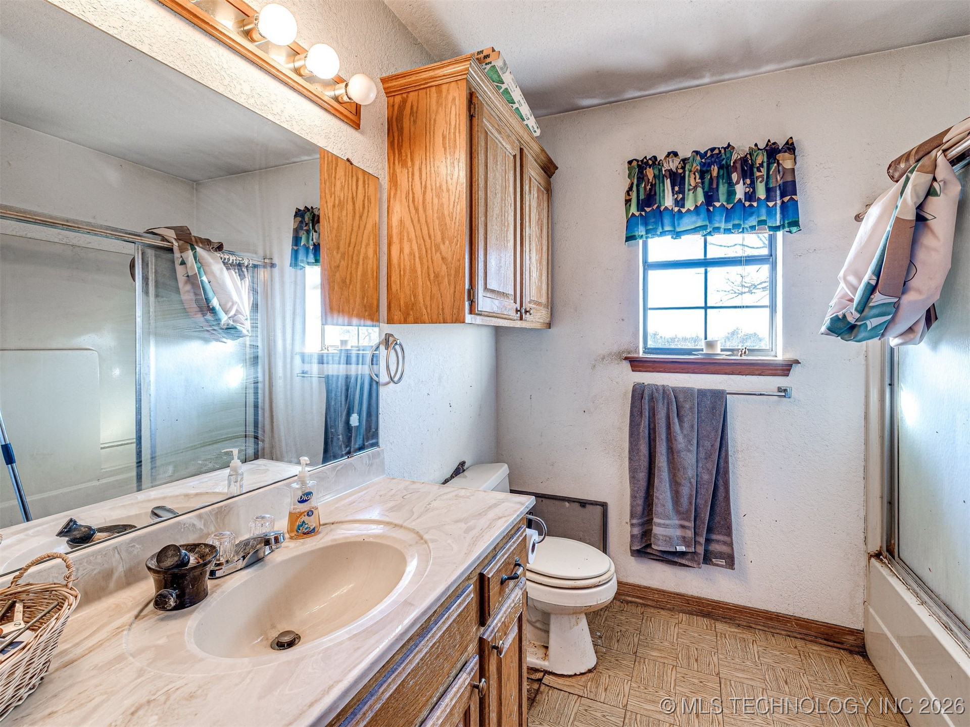 820895 S County Road 3510 Property Photo 17