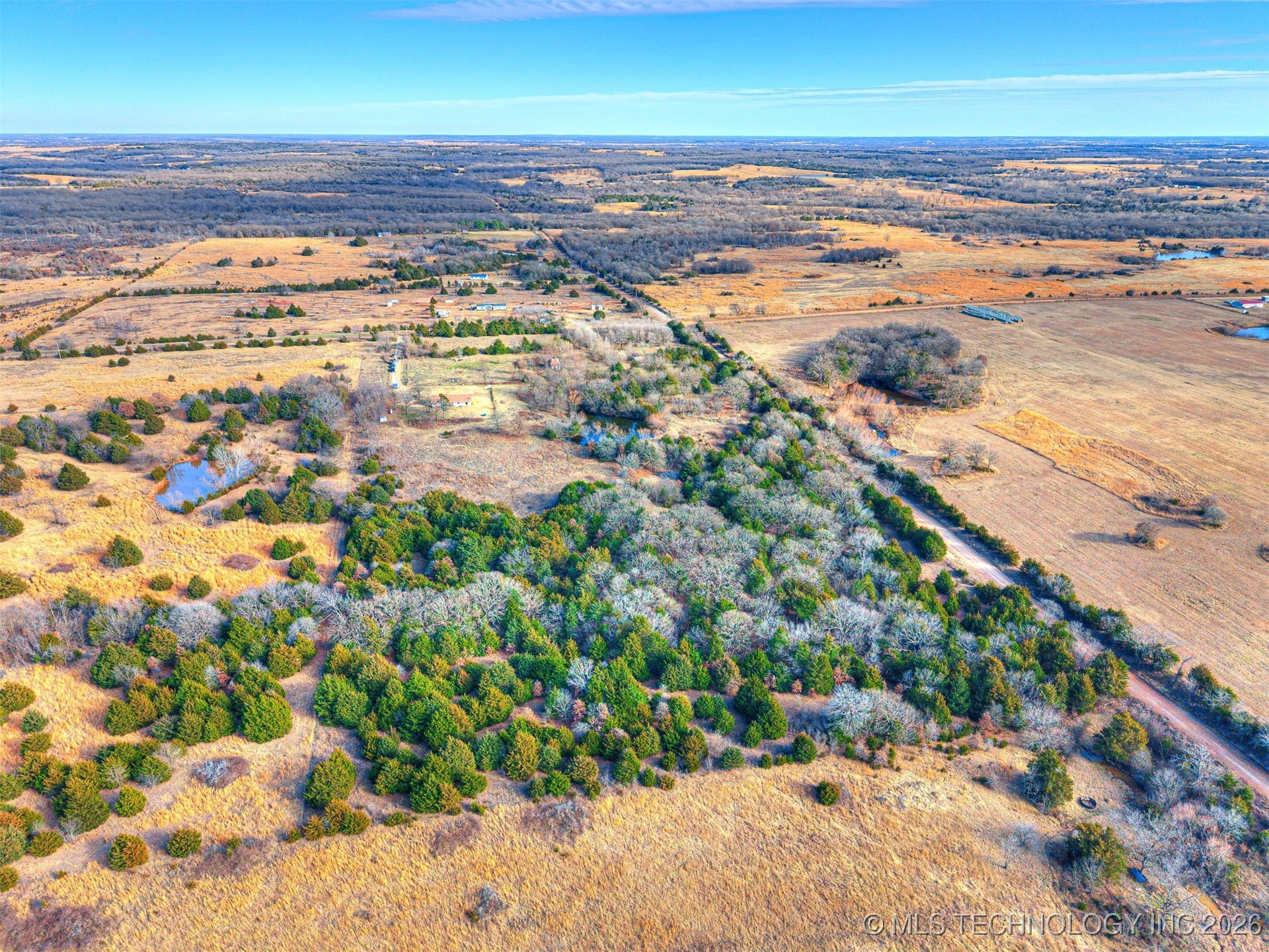 820895 S County Road 3510 Property Photo 21