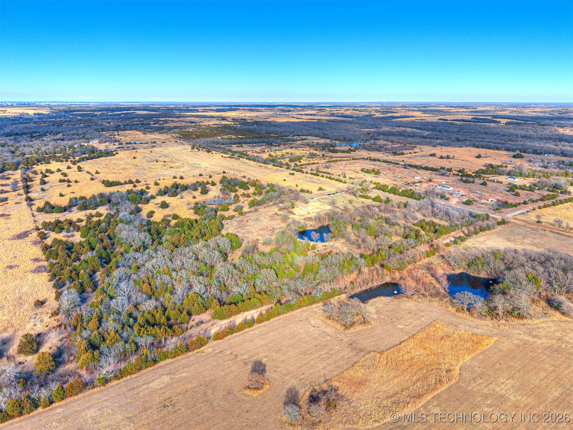 820895 S County Road 3510 Property Photo 23