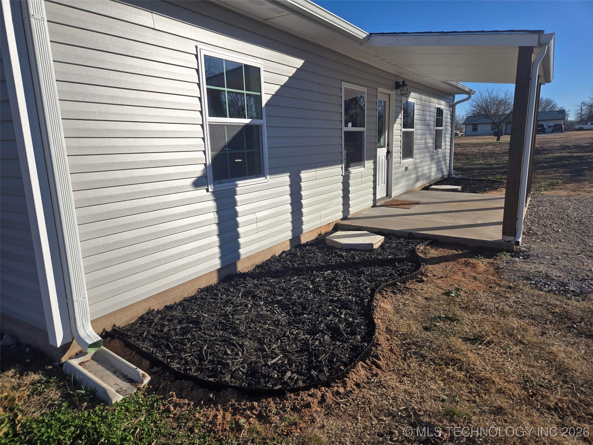 922 N Concord Avenue Property Photo 5