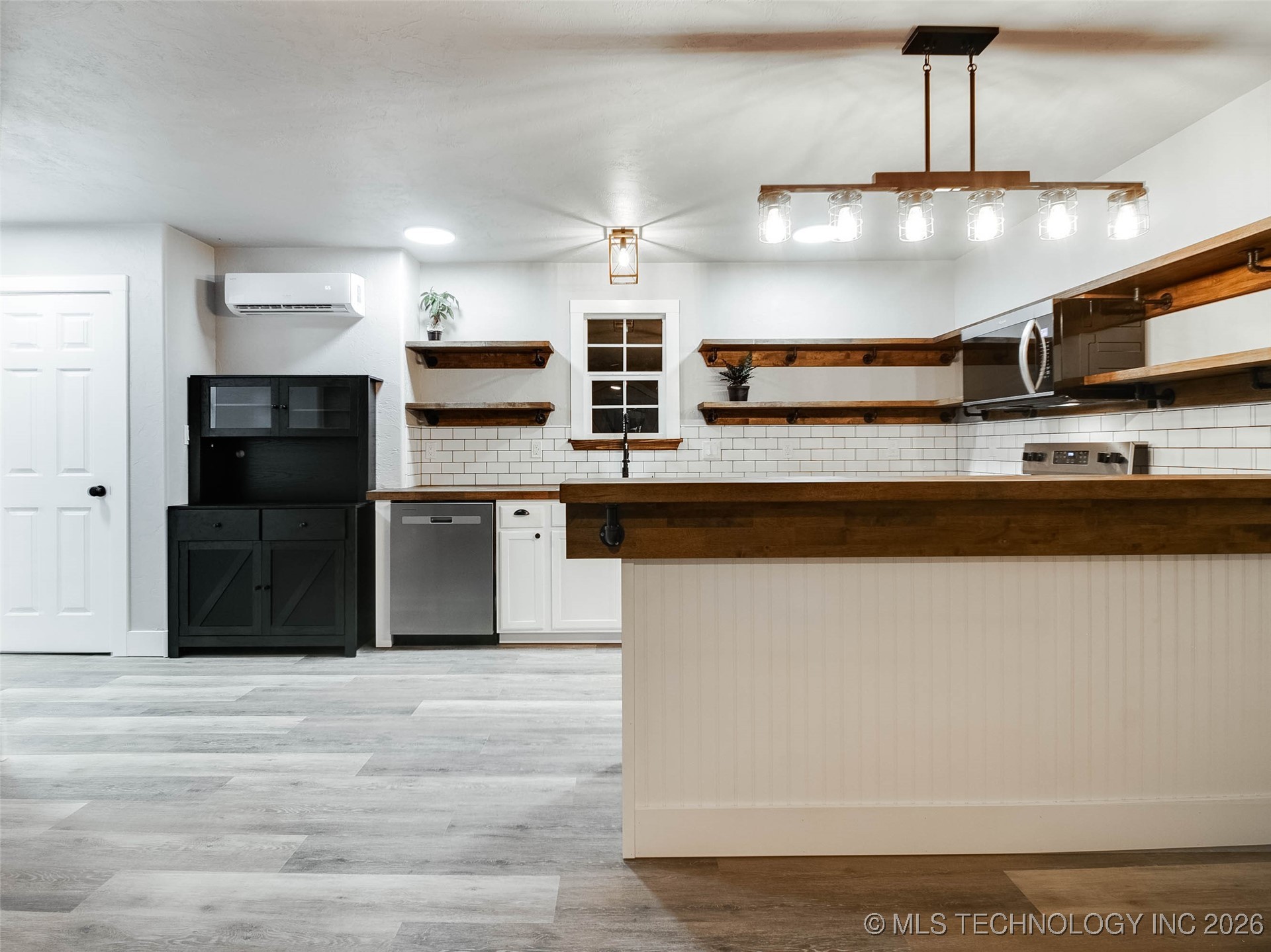 922 N Concord Avenue Property Photo 15