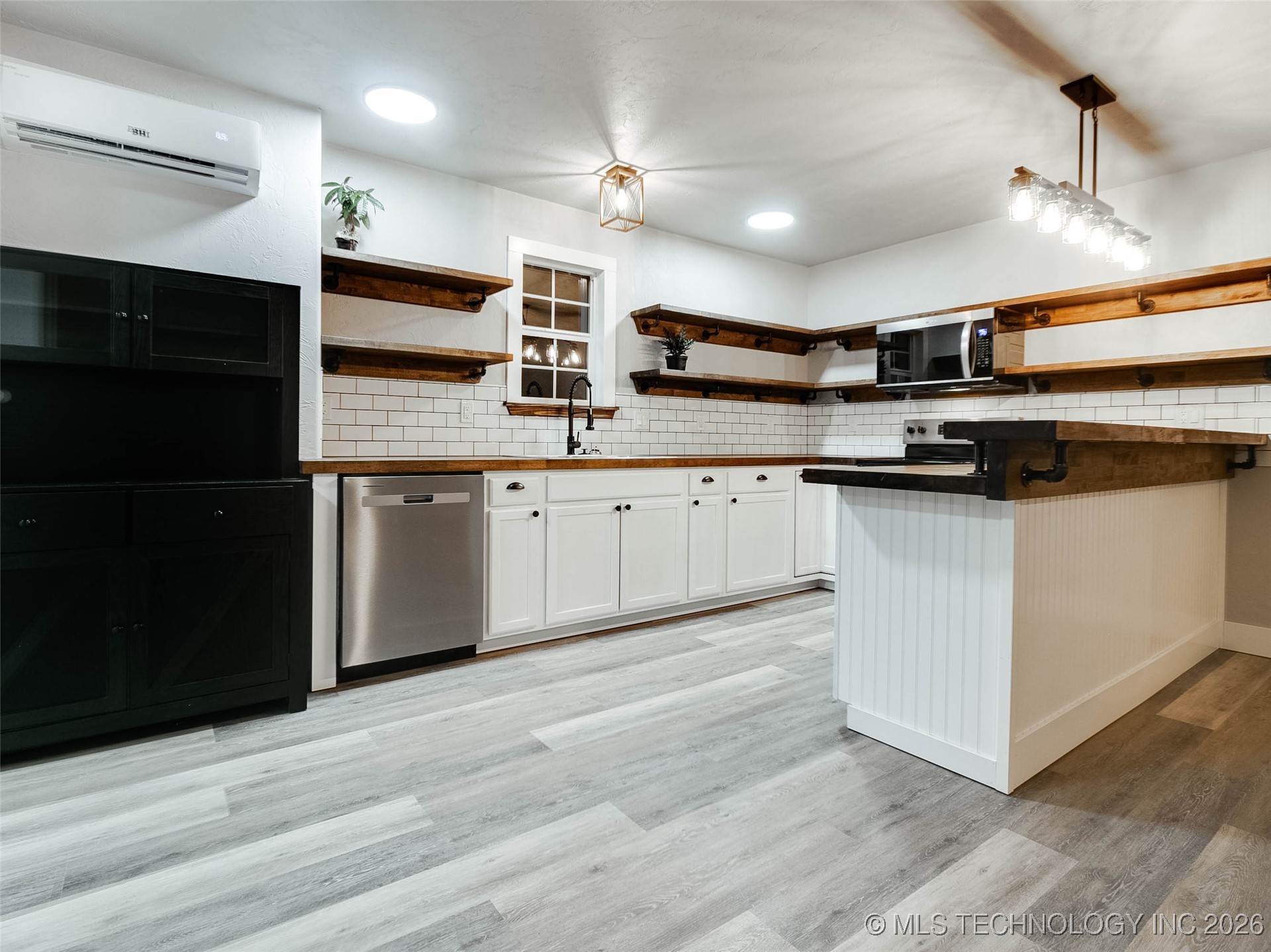 922 N Concord Avenue Property Photo 18