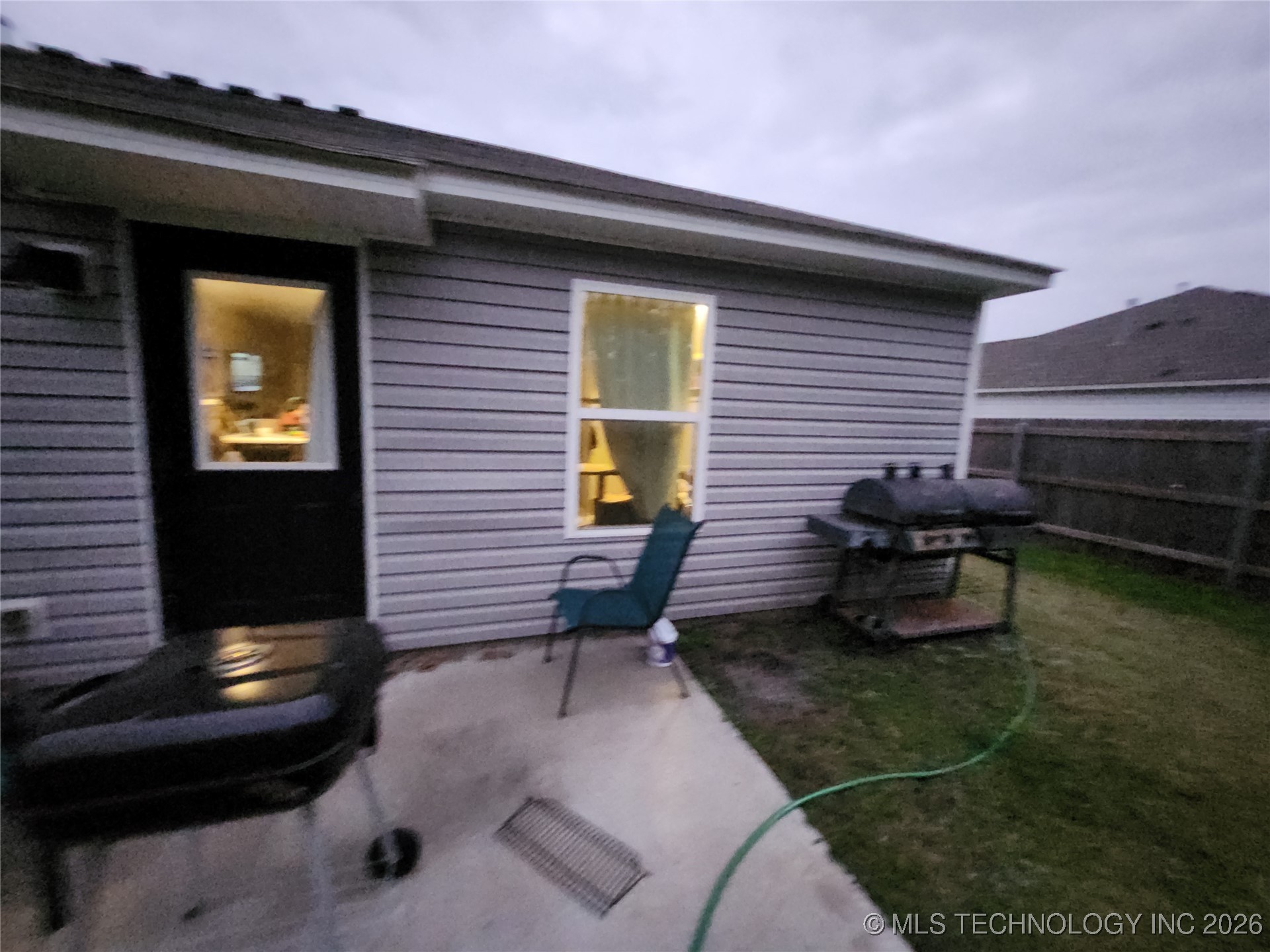 14306 N 73rd East Avenue Property Photo 17