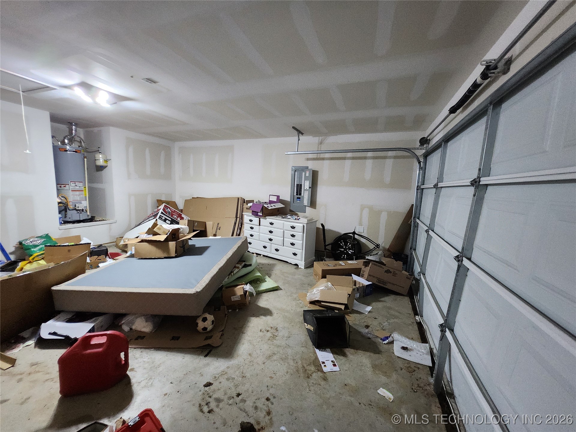 14306 N 73rd East Avenue Property Photo 41