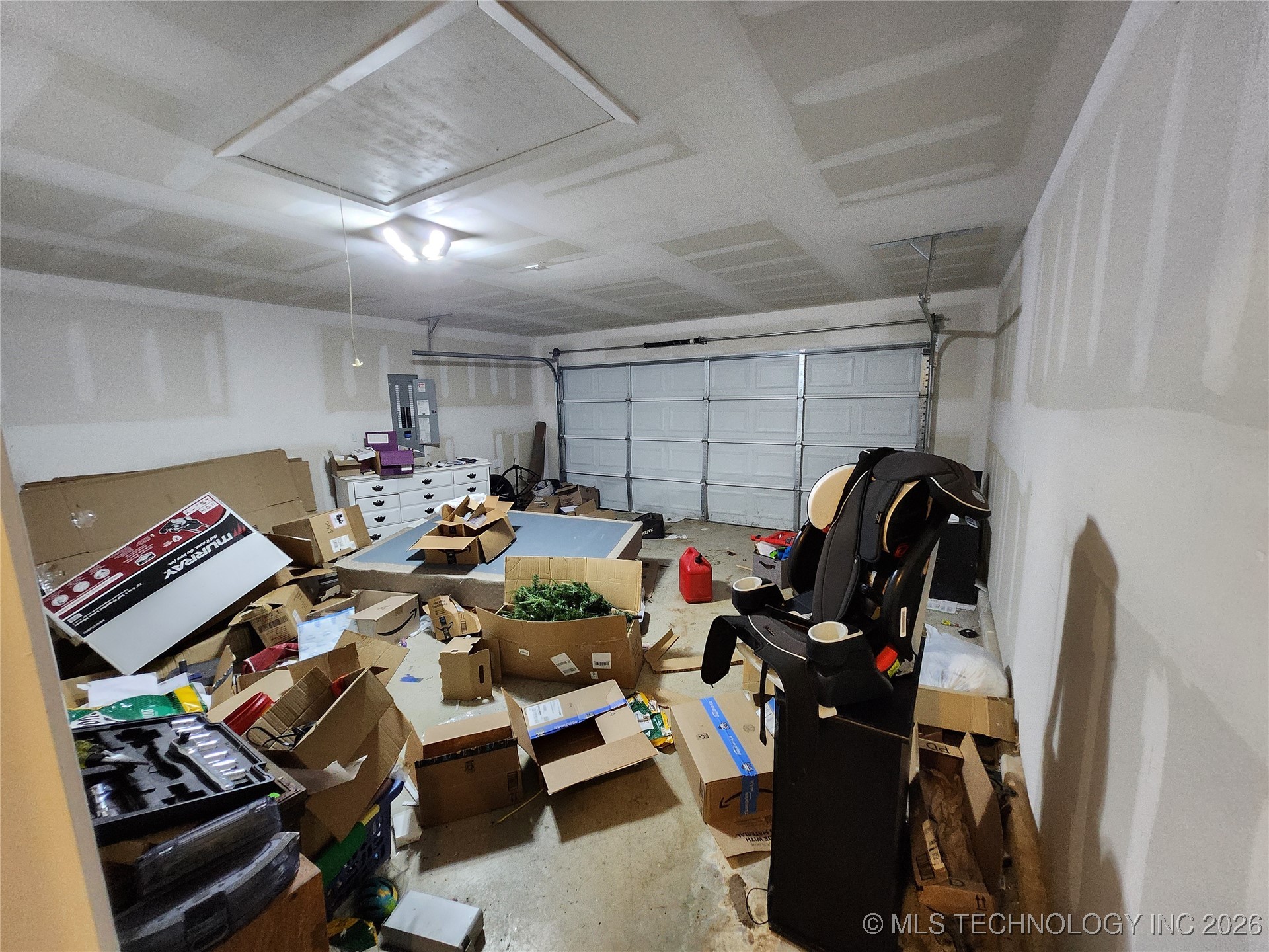 14306 N 73rd East Avenue Property Photo 52