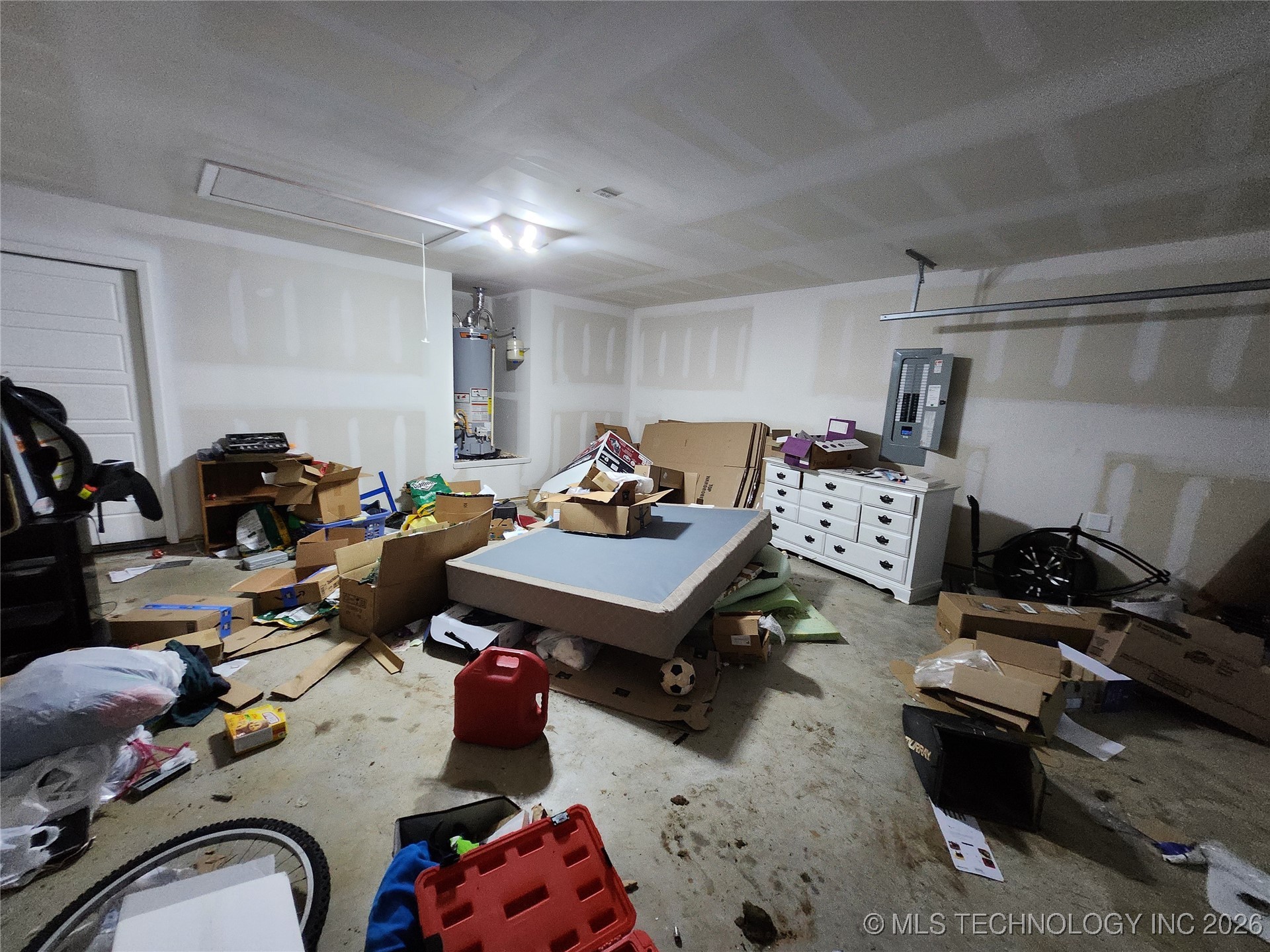 14306 N 73rd East Avenue Property Photo 54