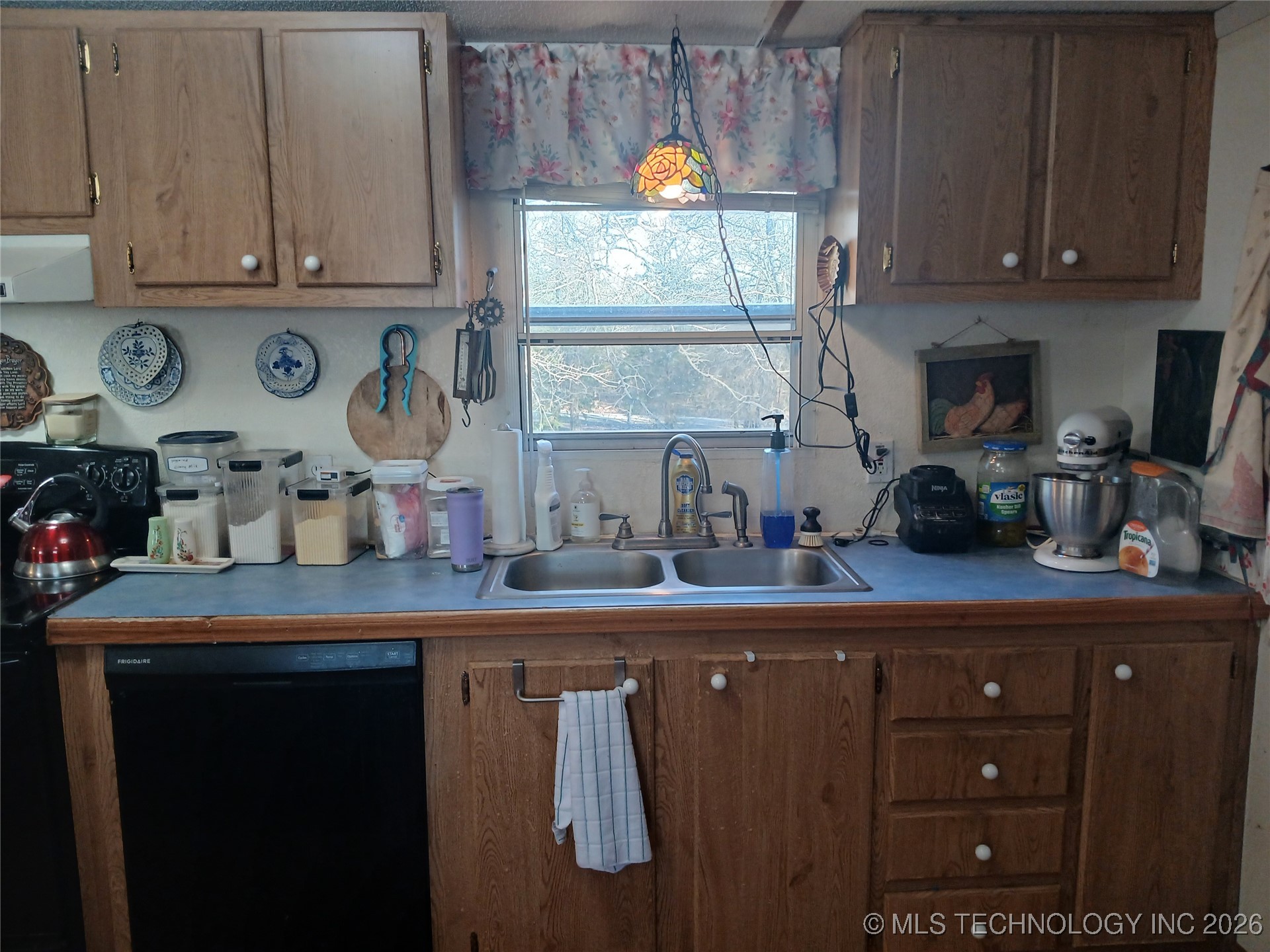 10360 N Sandridge Road Property Photo 4