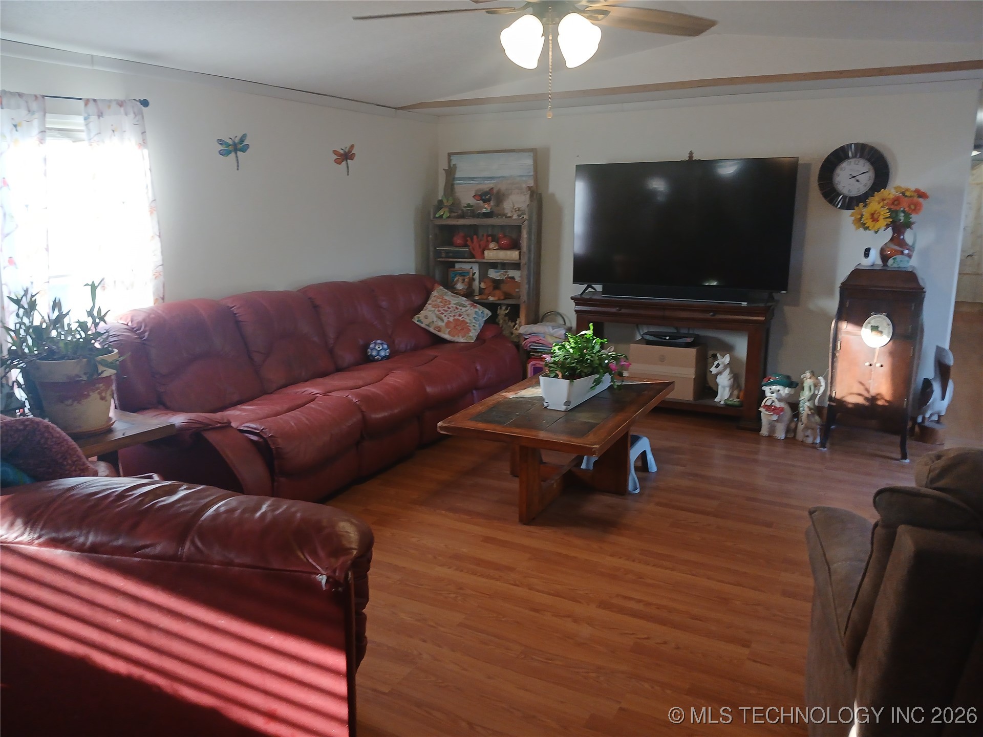 10360 N Sandridge Road Property Photo 6