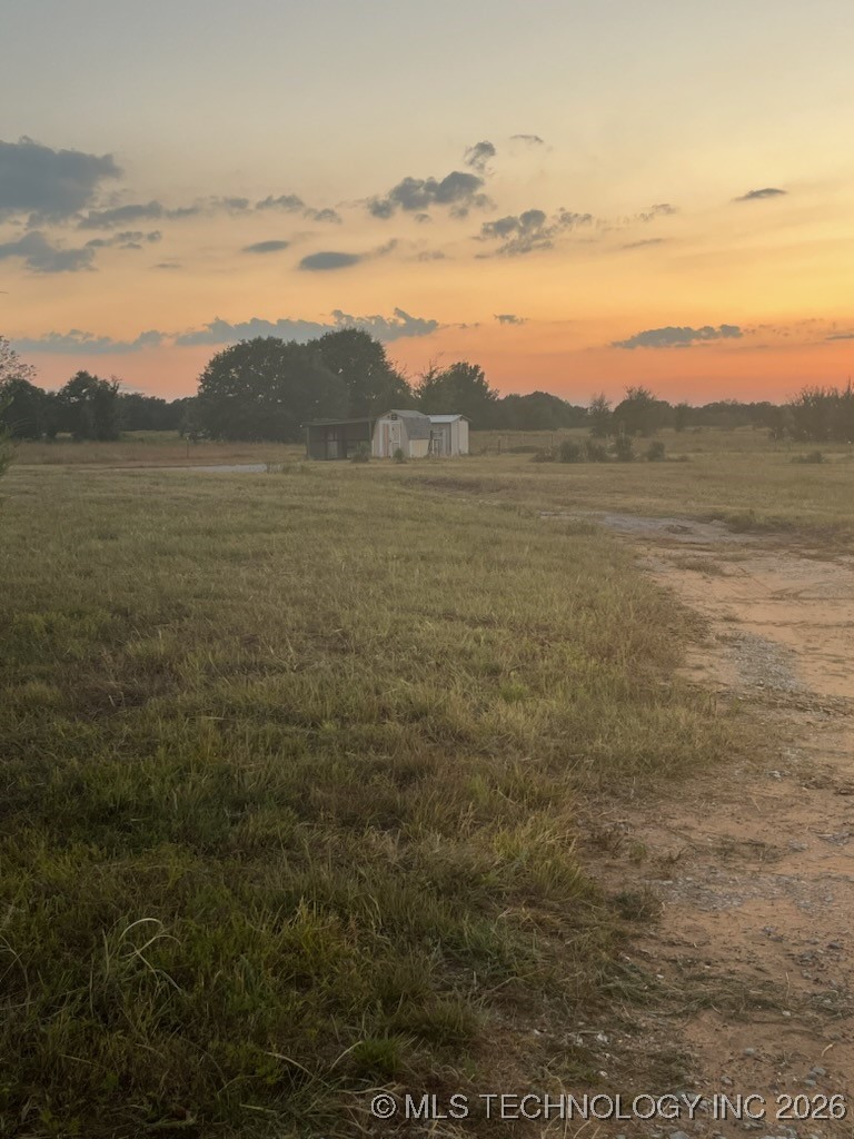 549 Kenwood Property Photo 2