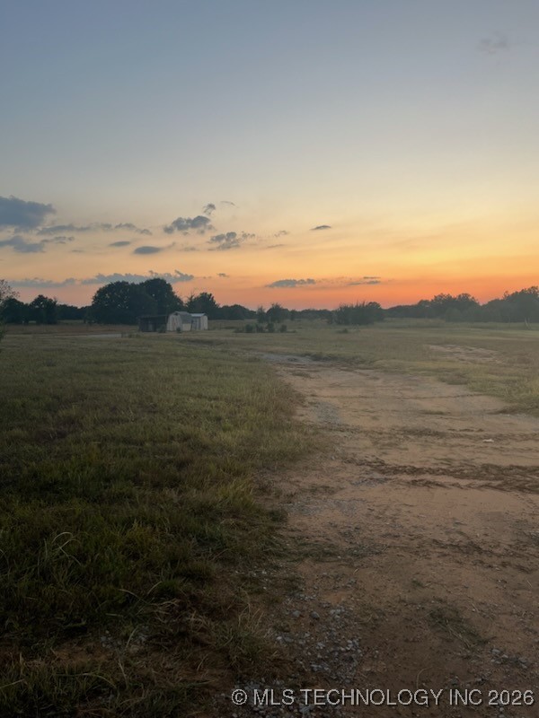 549 Kenwood Property Photo 3