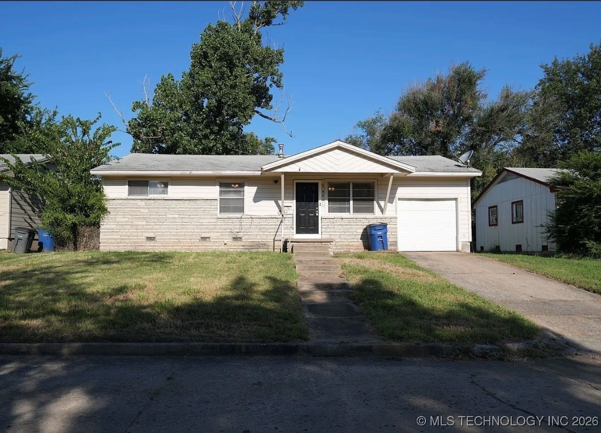 5462 N Johnstown Avenue E Property Photo 1