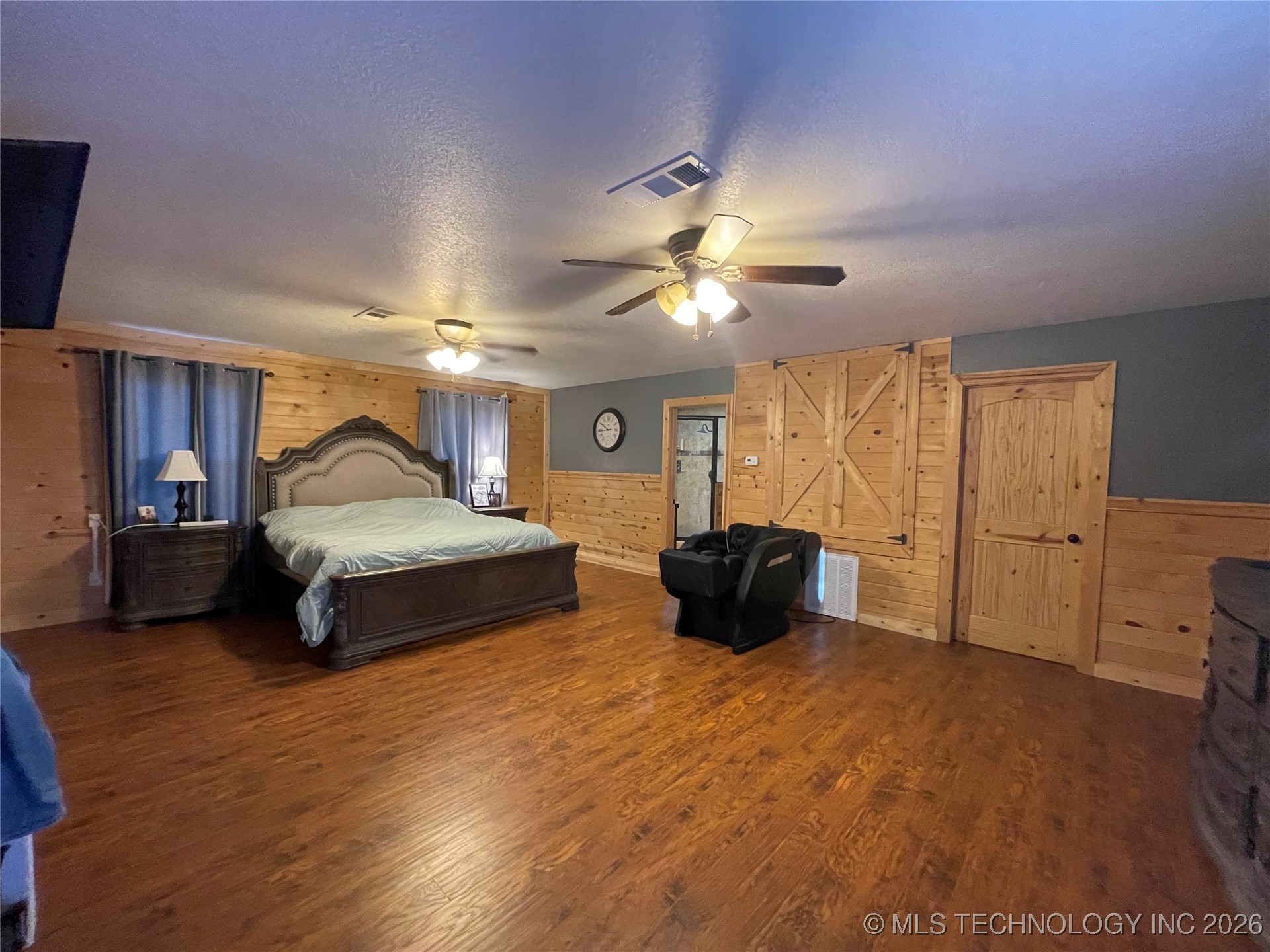1207 N 4224 Road Property Photo 12