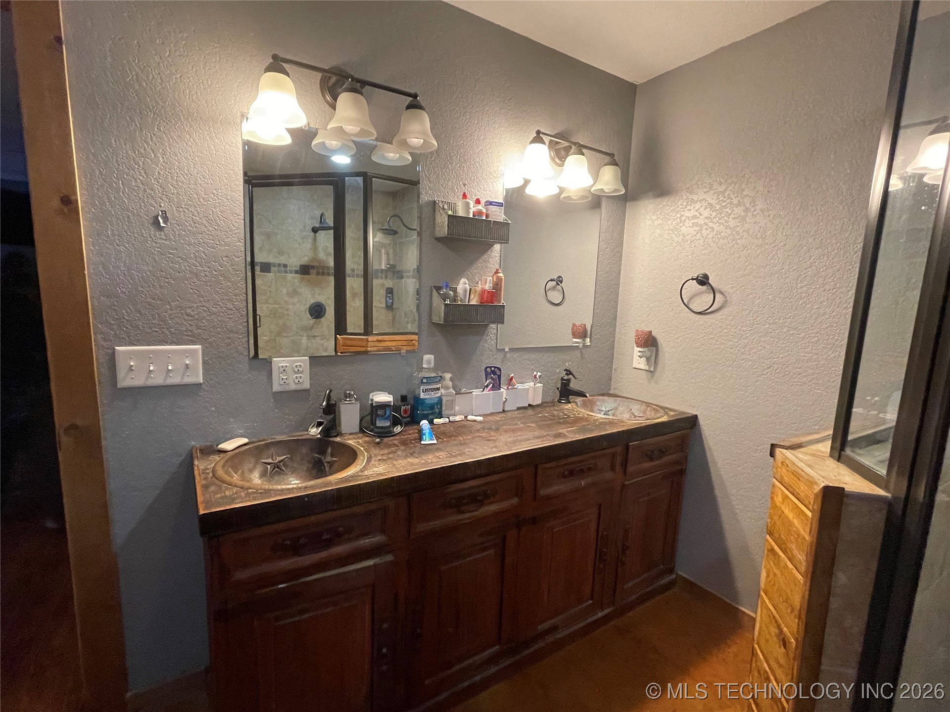 1207 N 4224 Road Property Photo 15