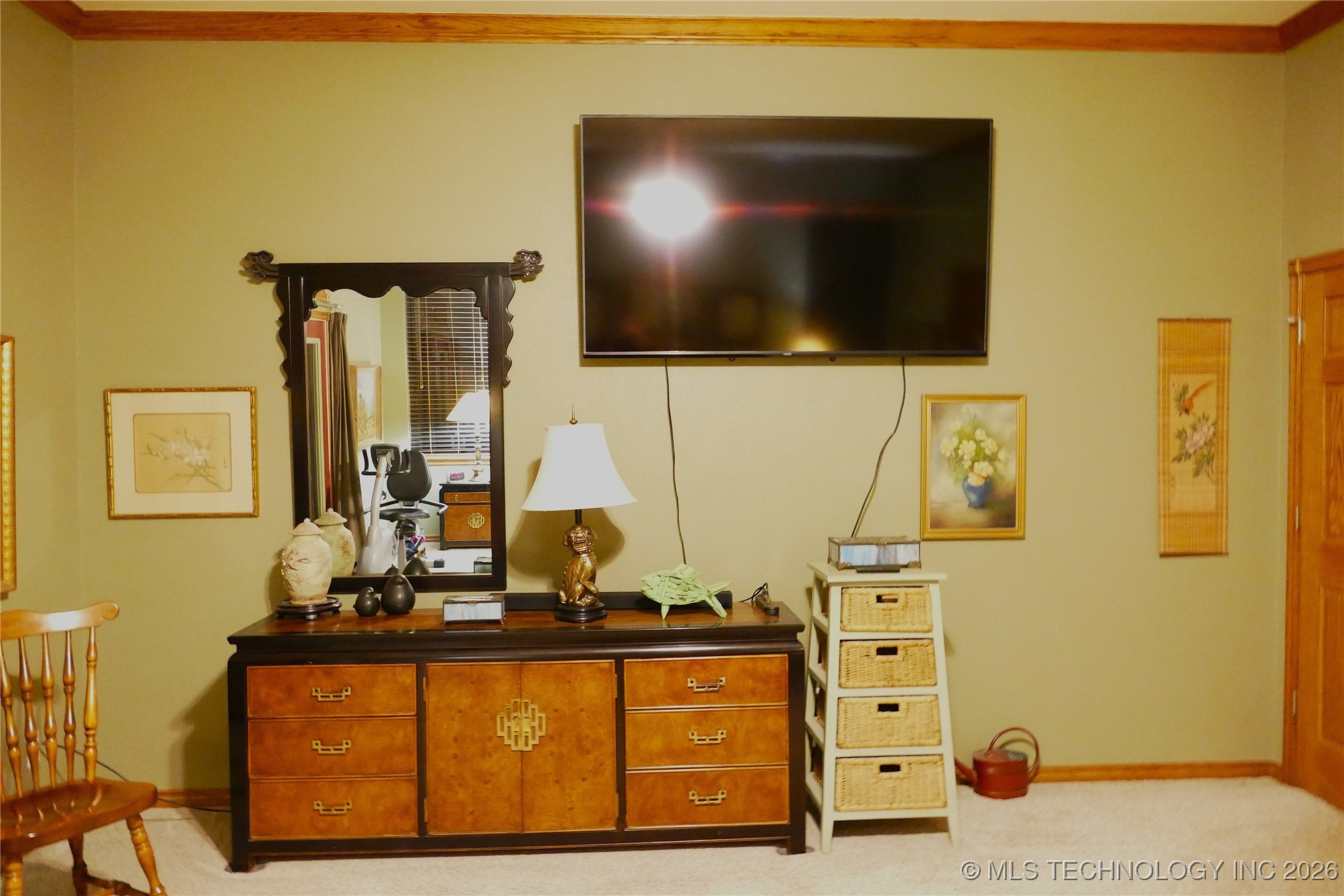 419074 E 1156 Property Photo 39