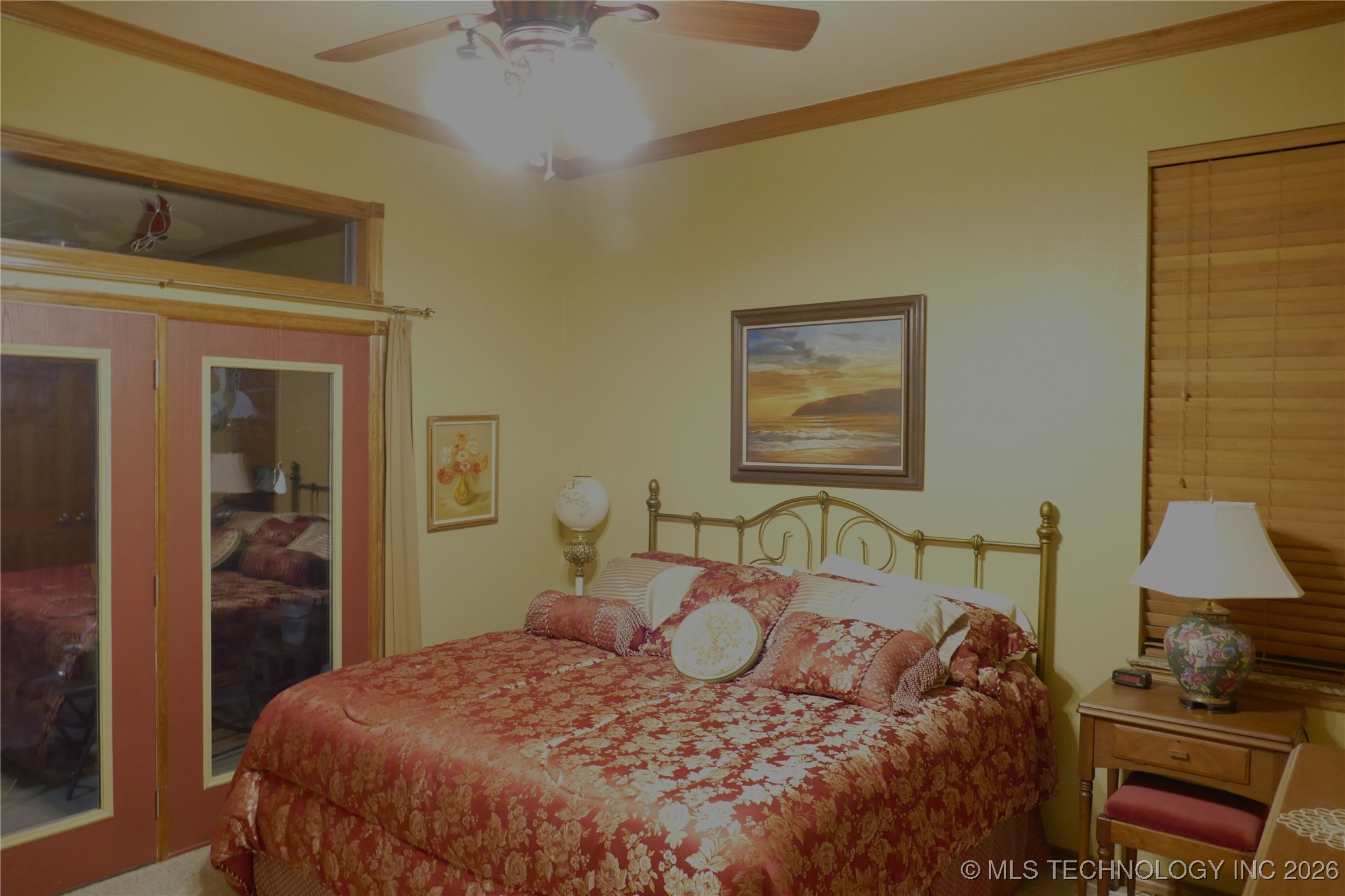 419074 E 1156 Property Photo 55