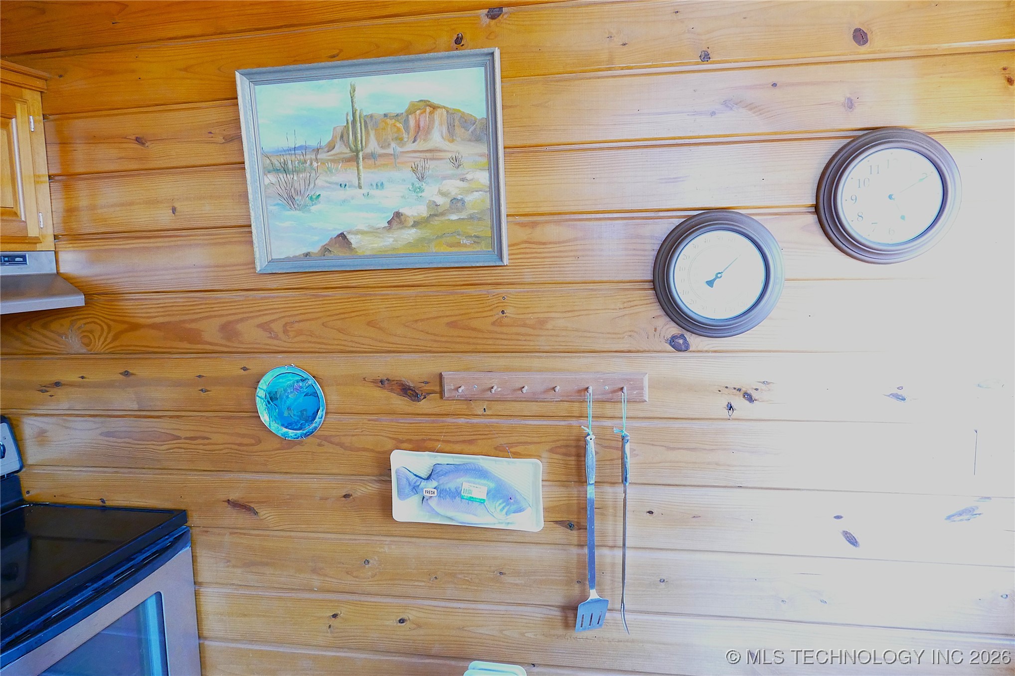 419074 E 1156 Property Photo 72