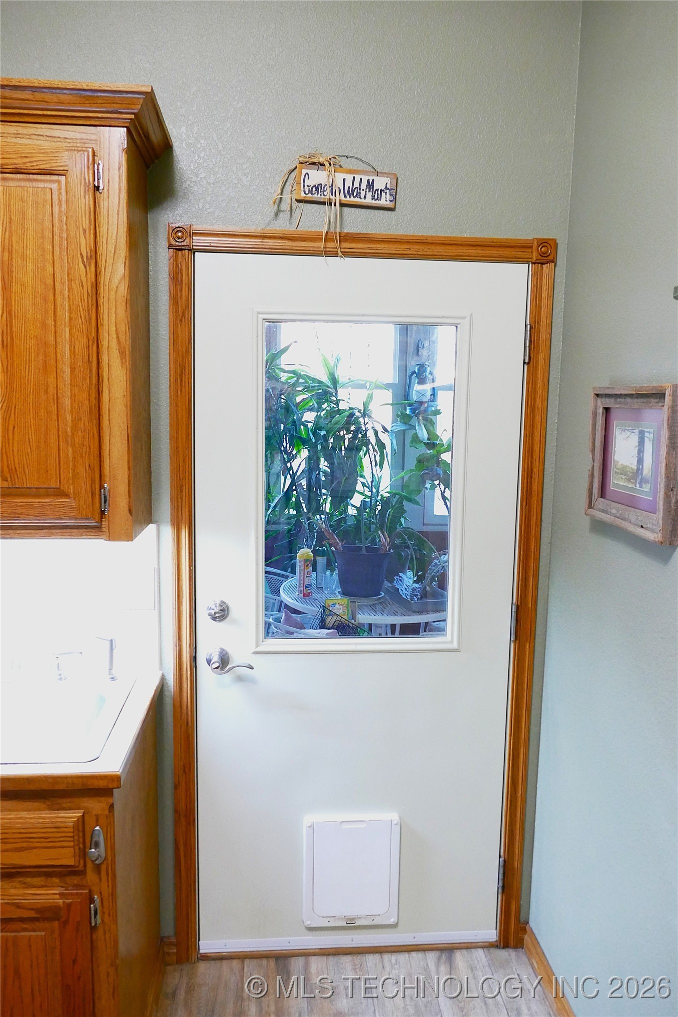 419074 E 1156 Property Photo 79