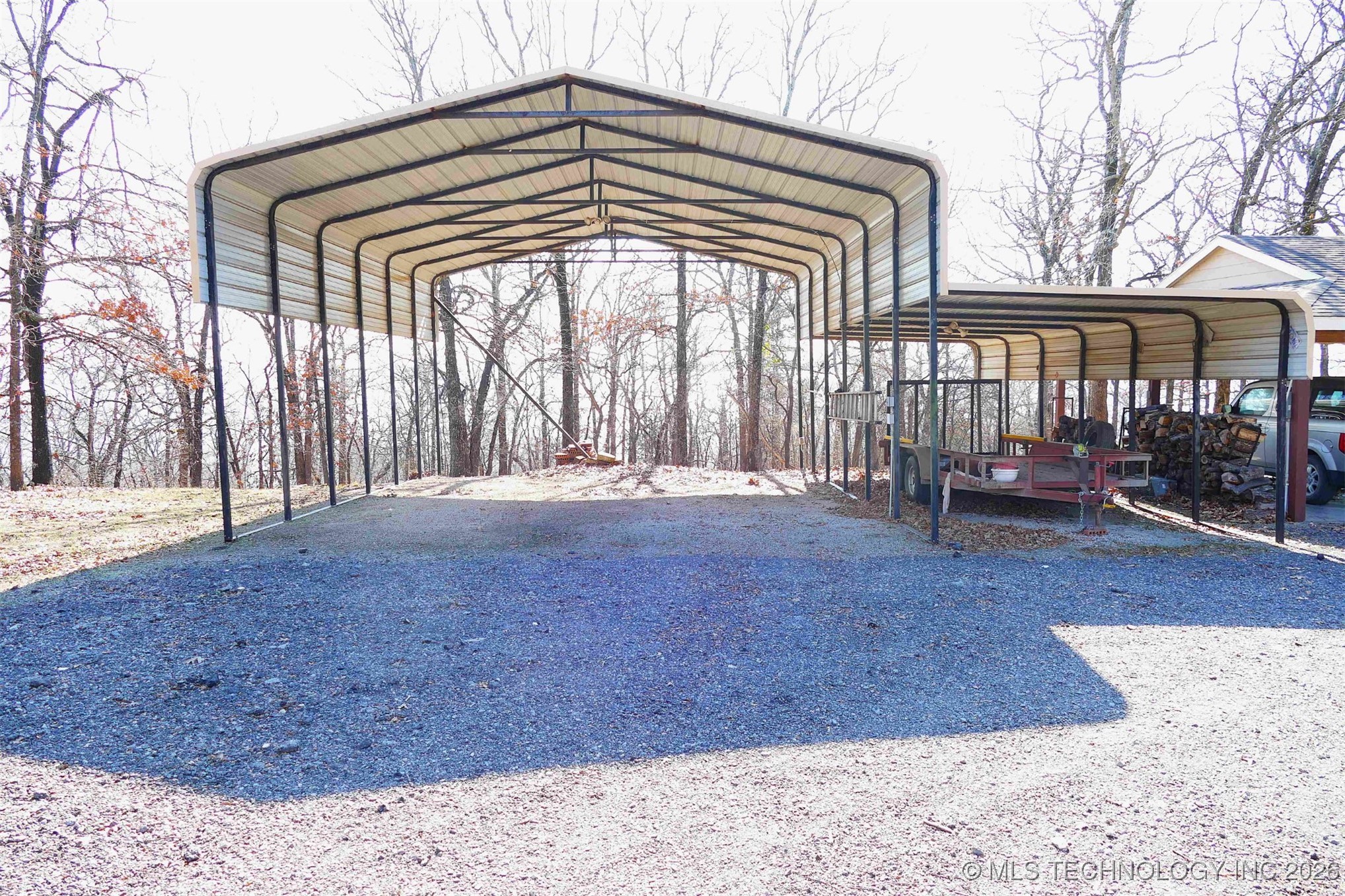 419074 E 1156 Property Photo 85