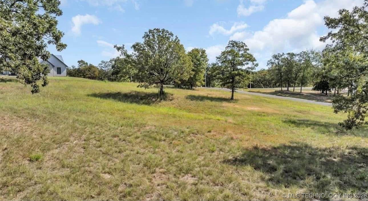 5 E Scissor Tail Property Photo 4