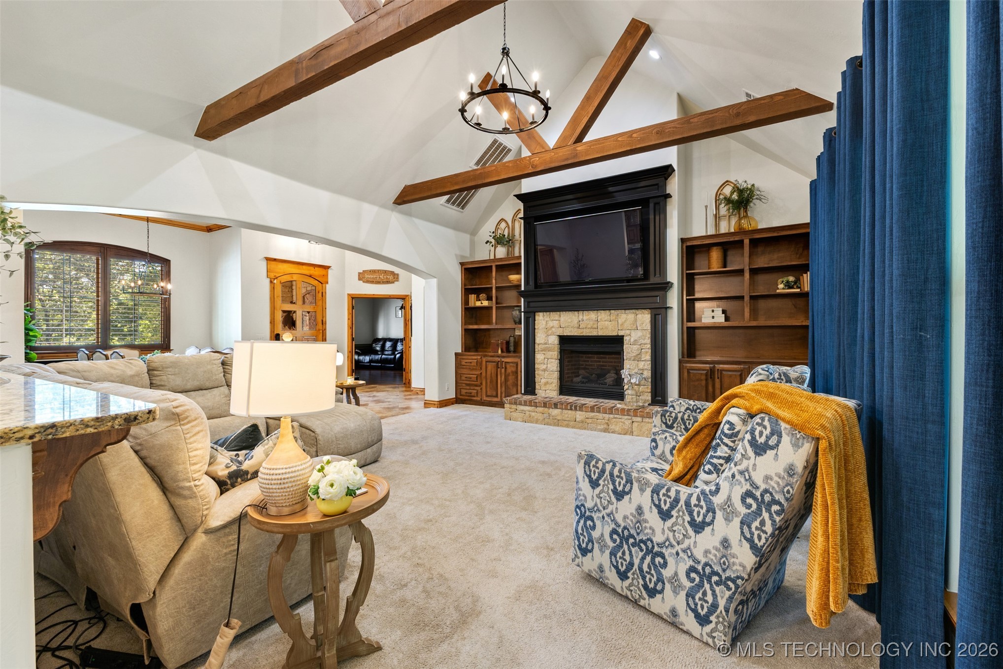 15853 County Road 3581 Property Photo 3