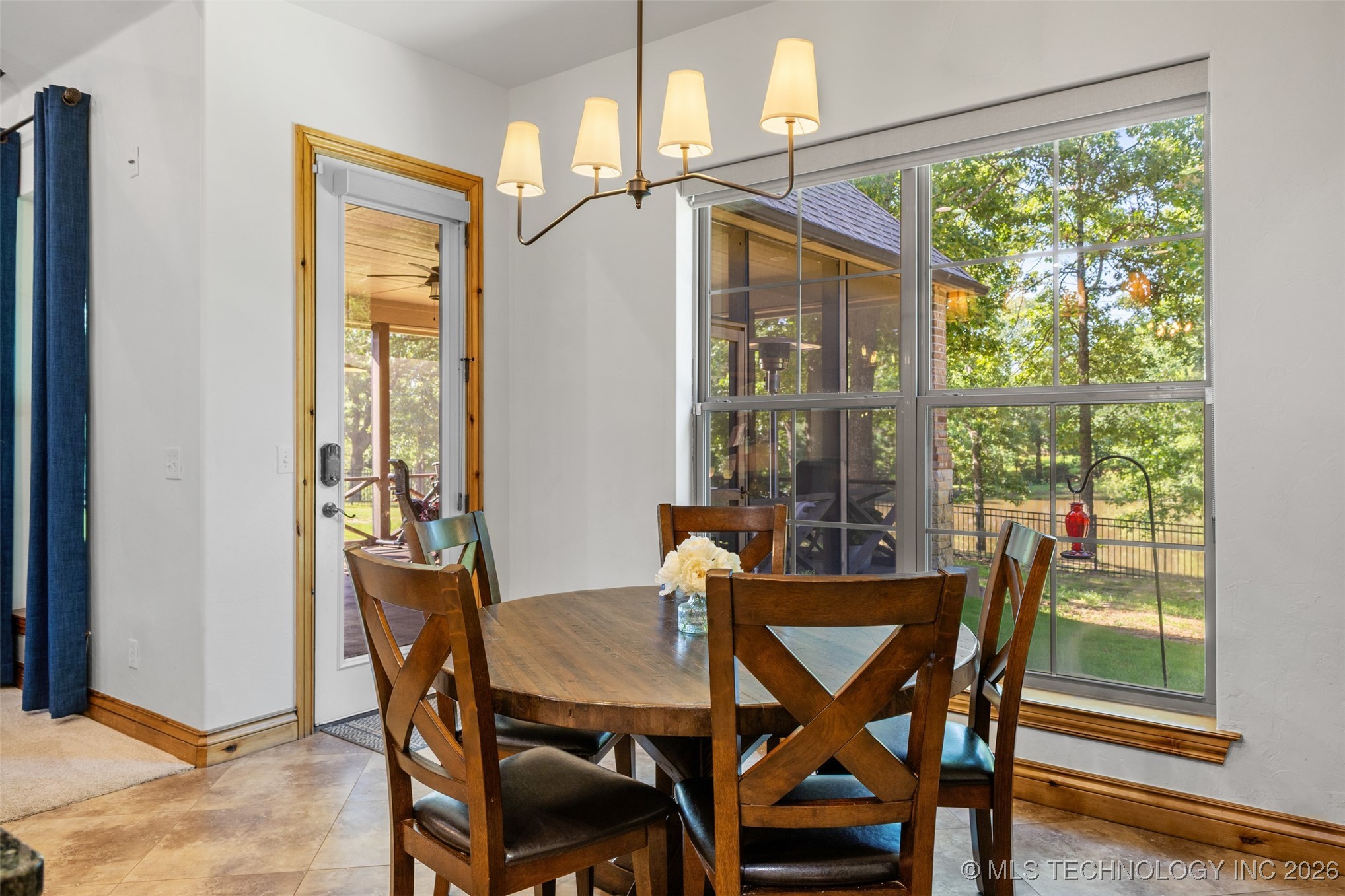 15853 County Road 3581 Property Photo 9