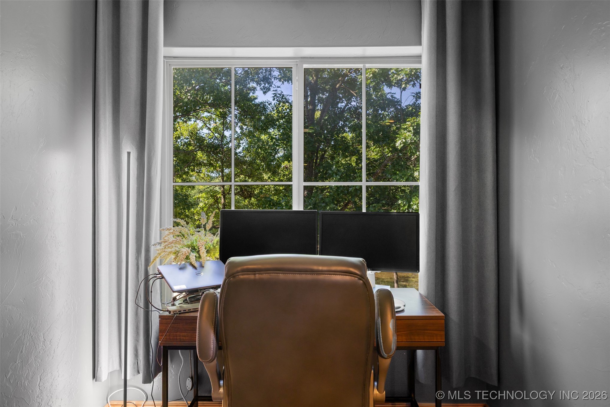 15853 County Road 3581 Property Photo 36