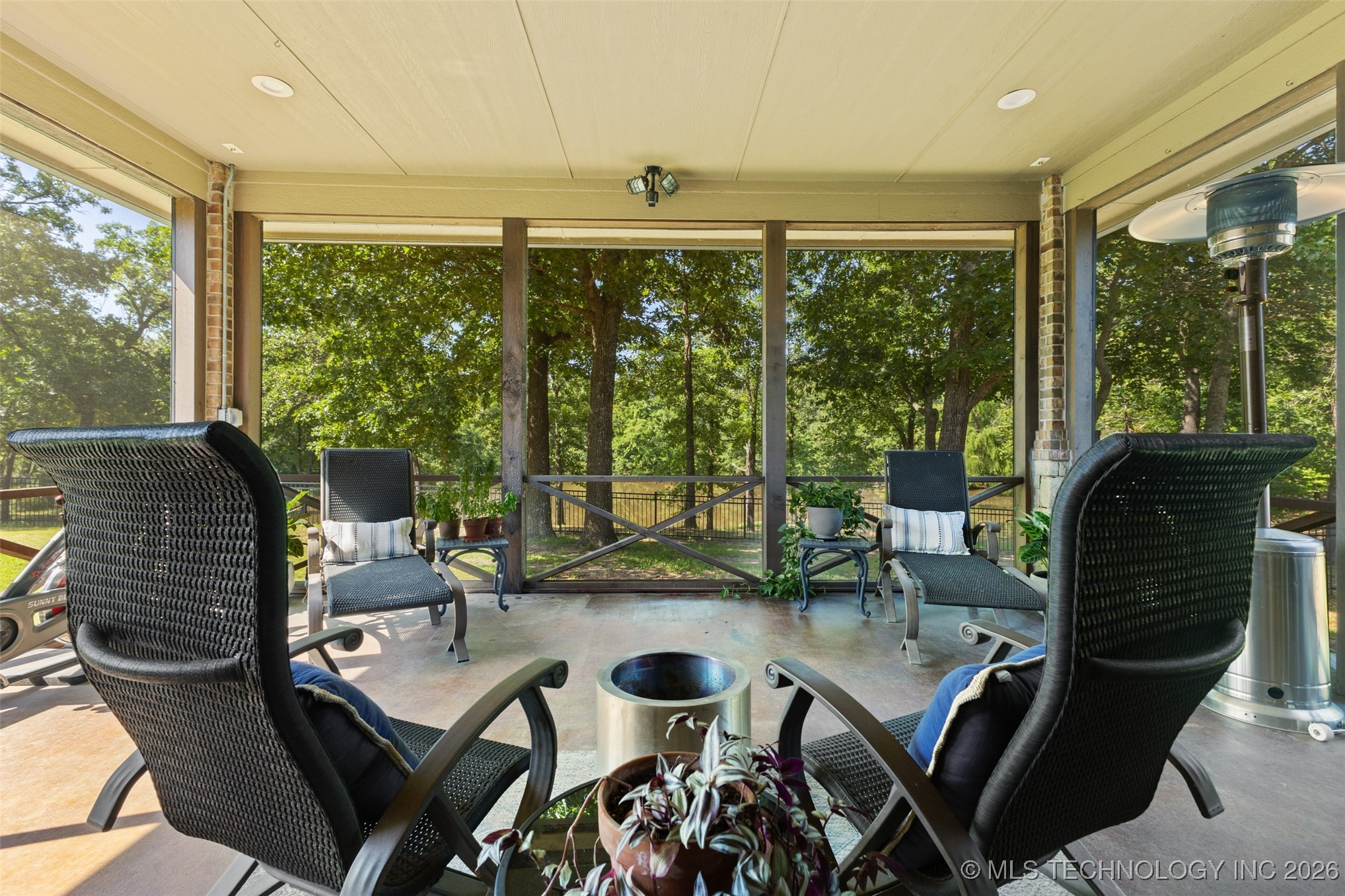 15853 County Road 3581 Property Photo 45