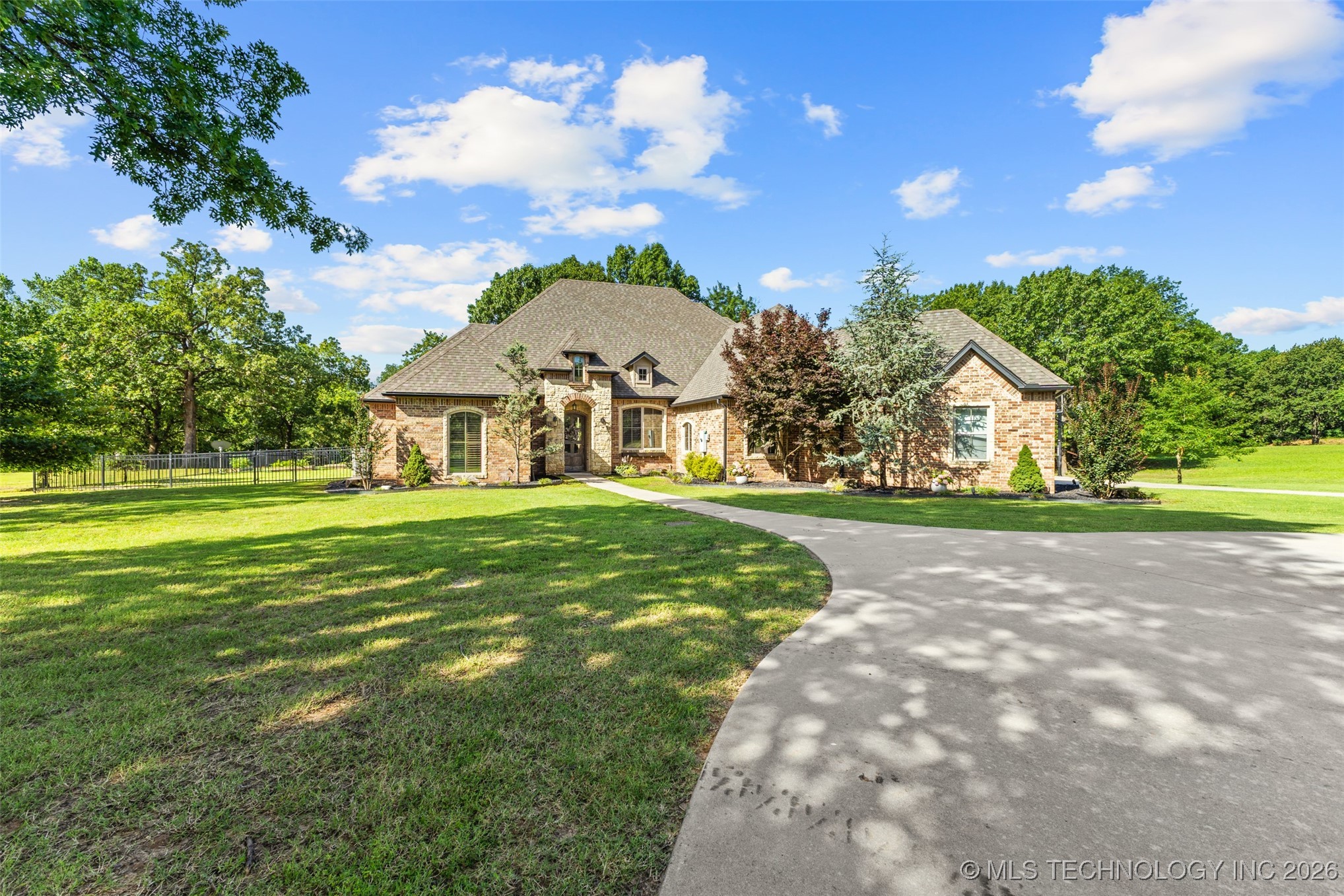 15853 County Road 3581 Property Photo 50