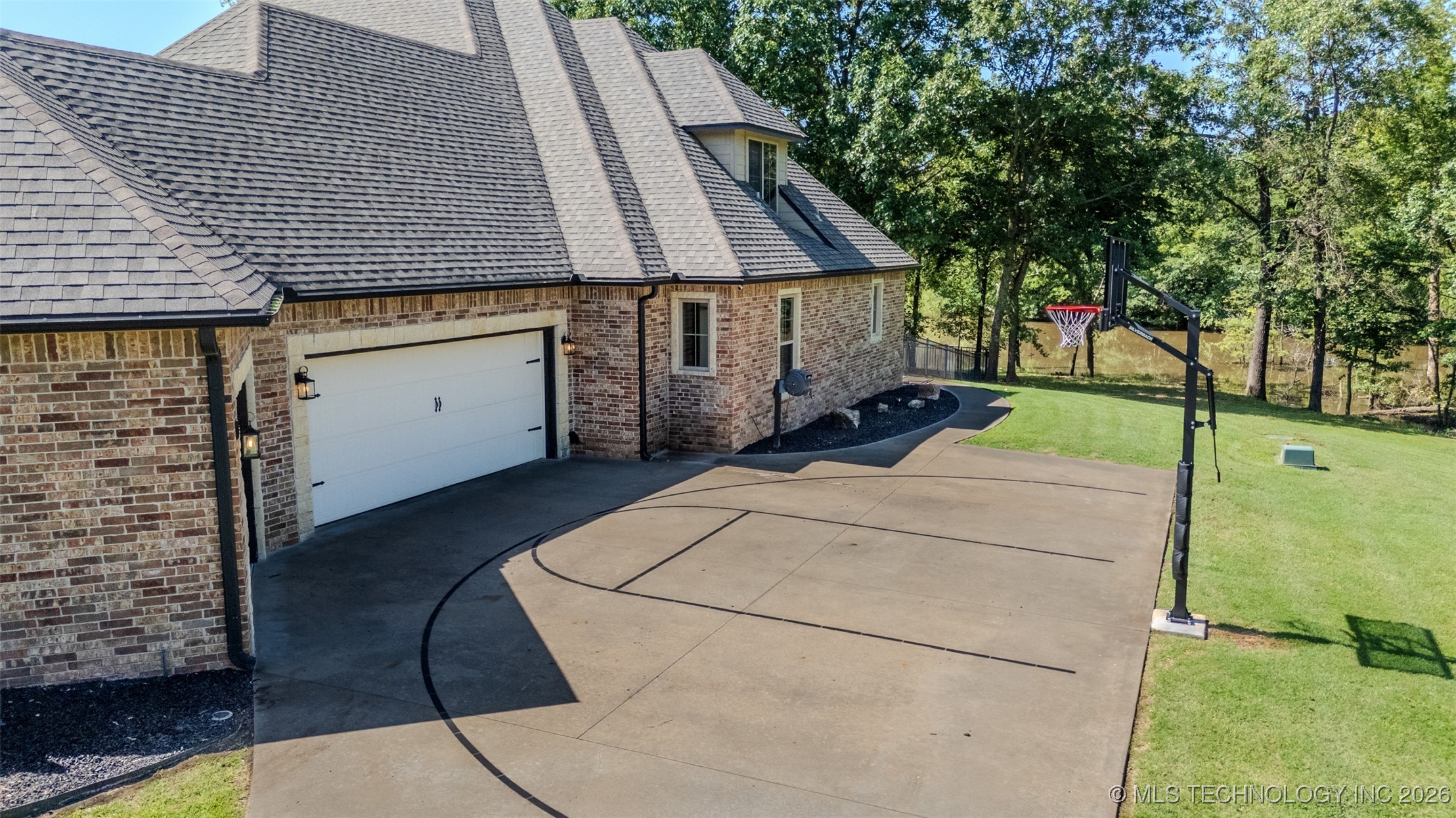 15853 County Road 3581 Property Photo 52