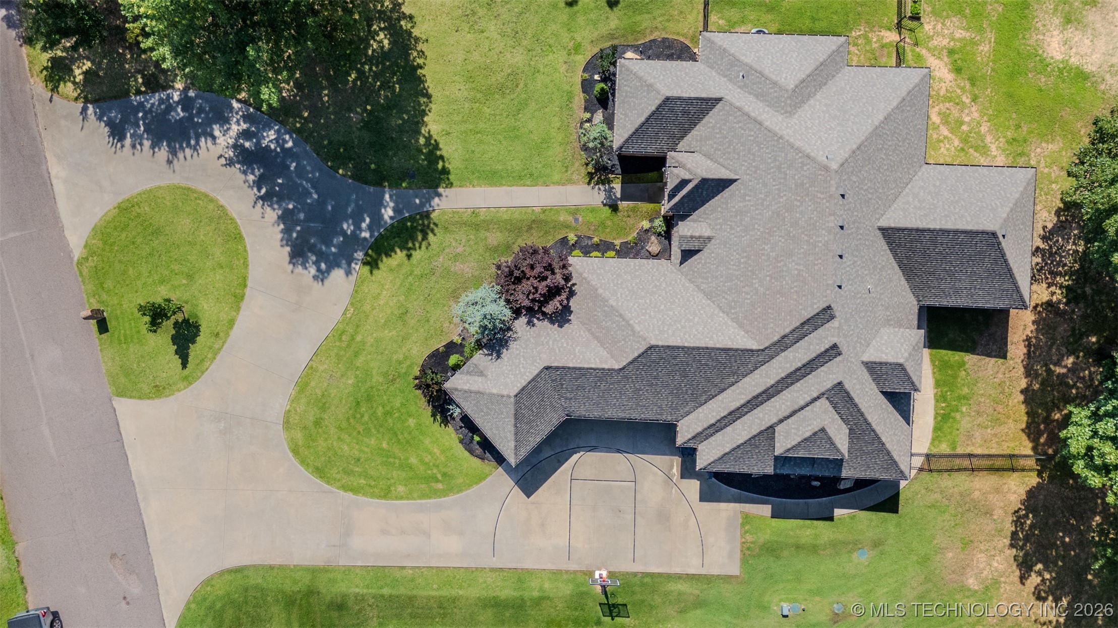 15853 County Road 3581 Property Photo 59