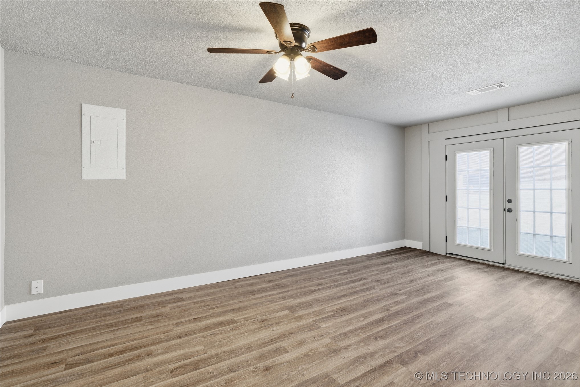 3601 Dawna Street Property Photo 7