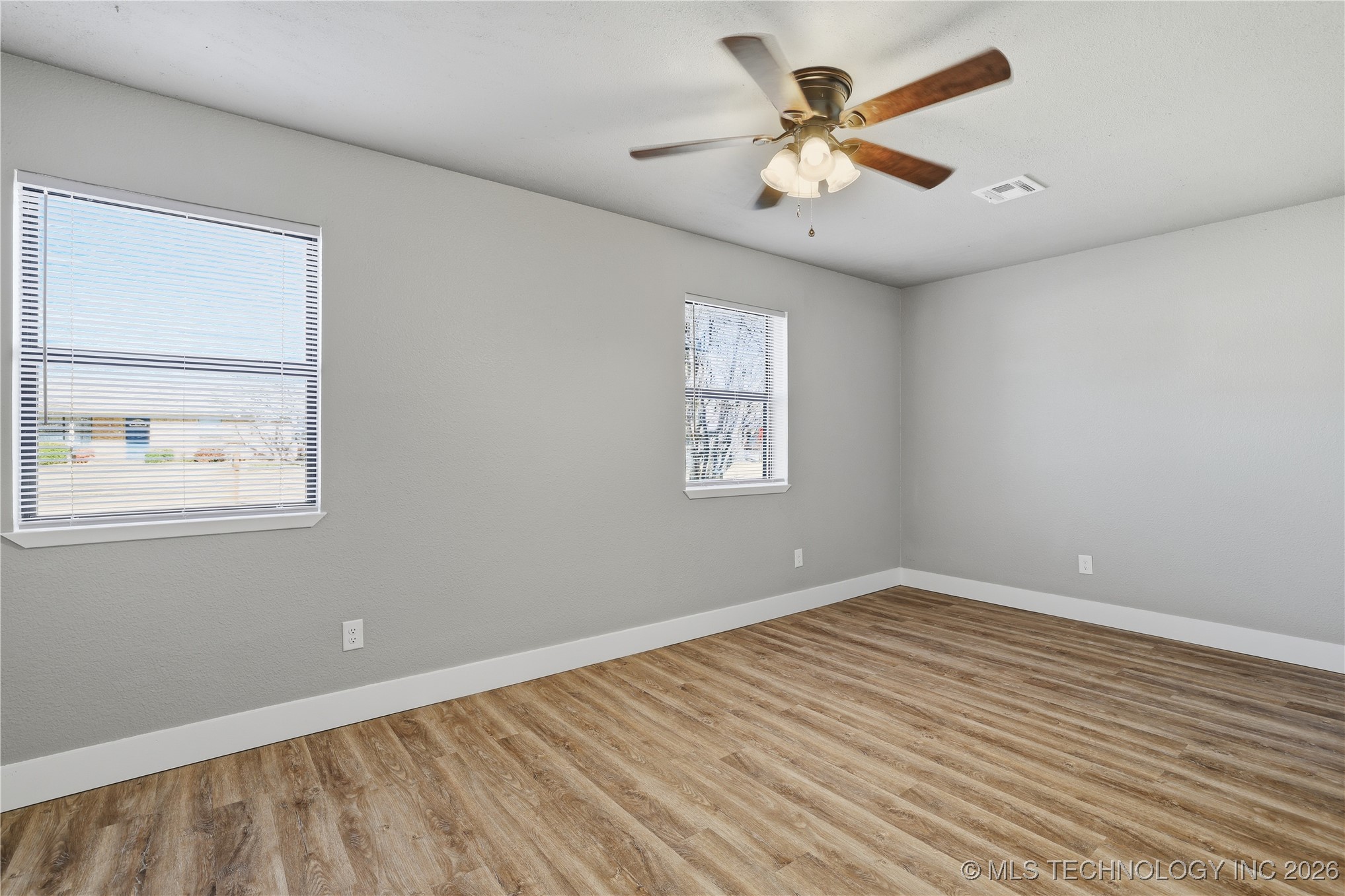 3601 Dawna Street Property Photo 9