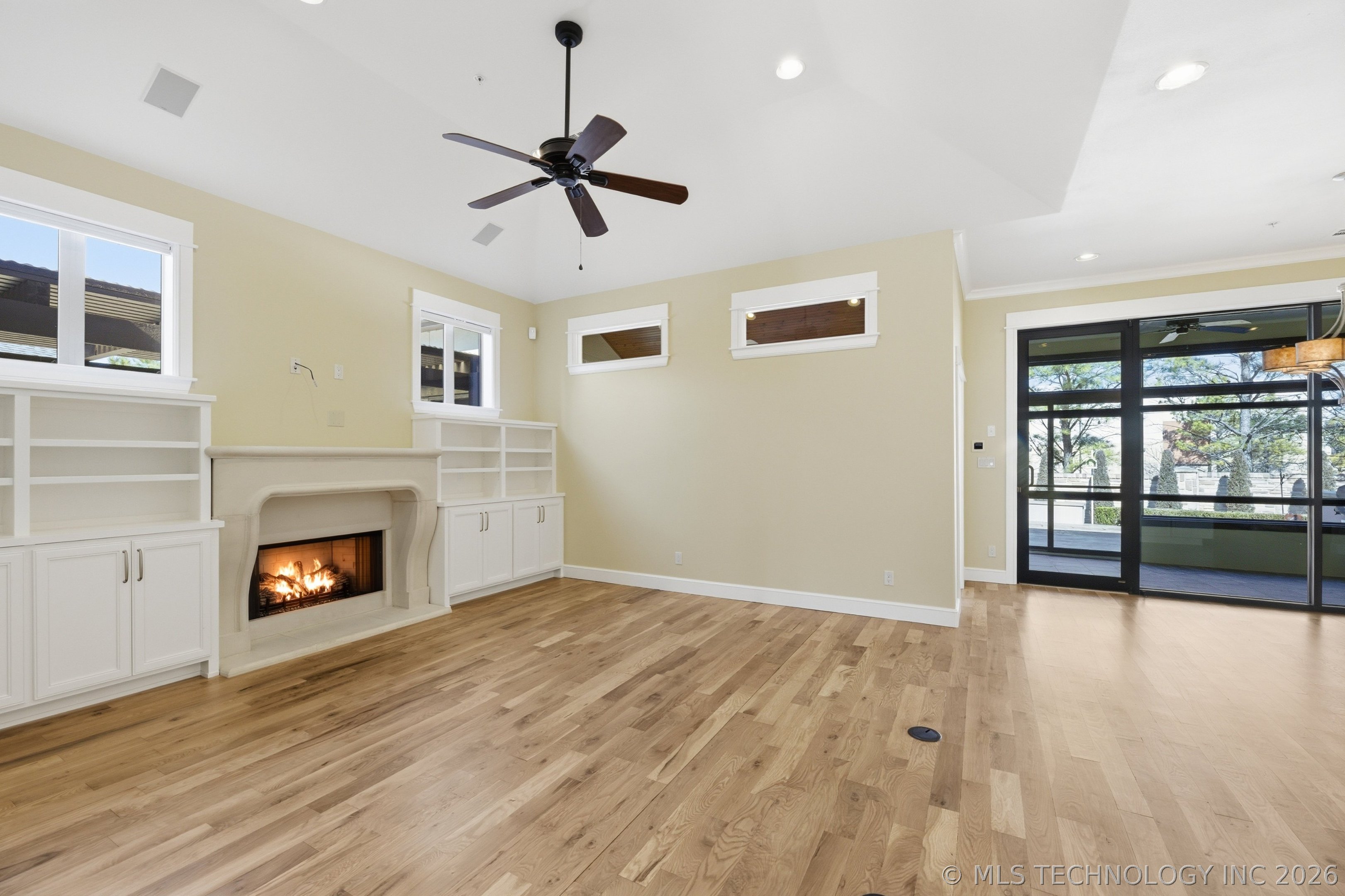 8402 S Nogales Street W Property Photo 5