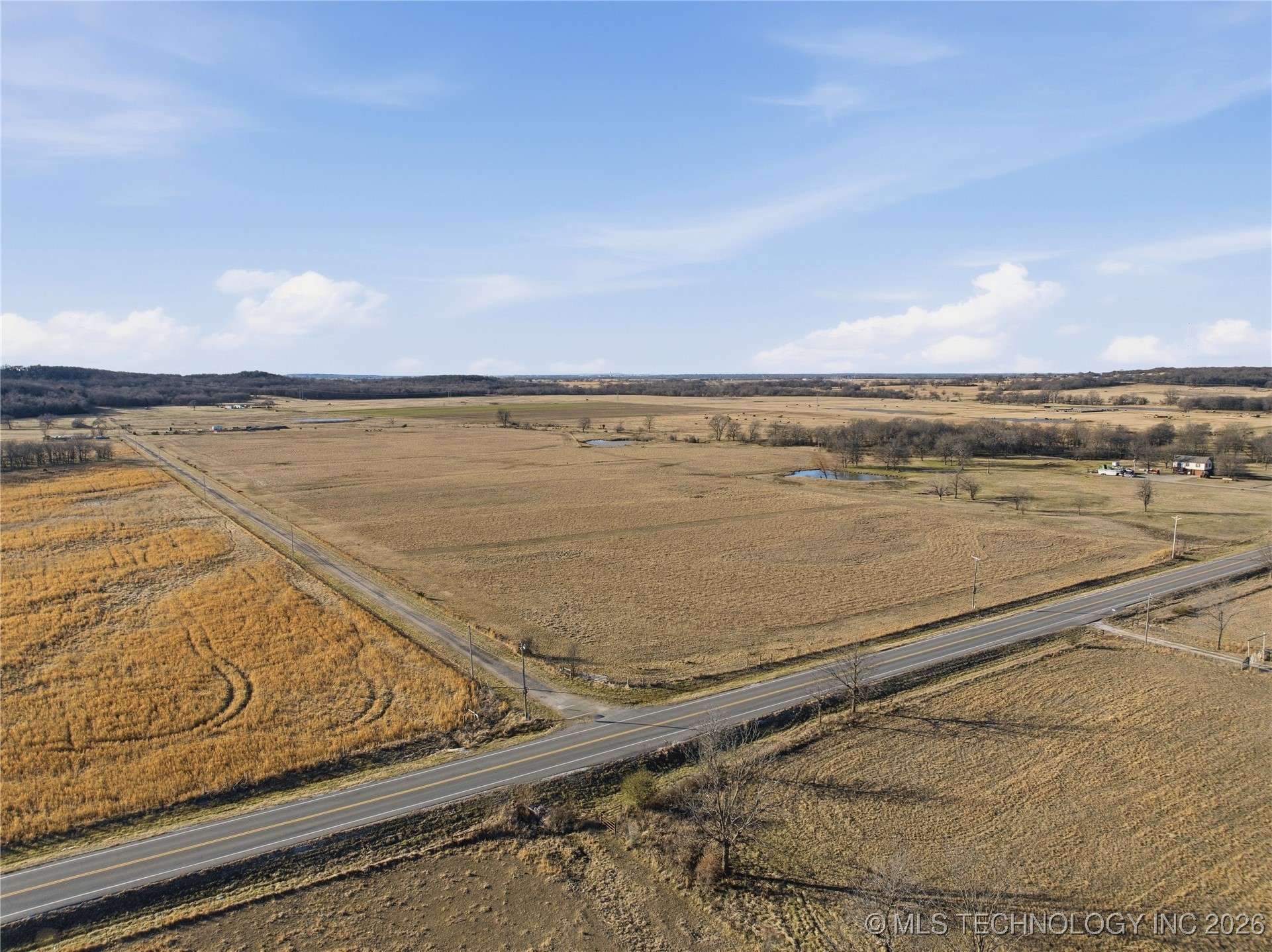 424603 E 1104 Road Property Photo 10