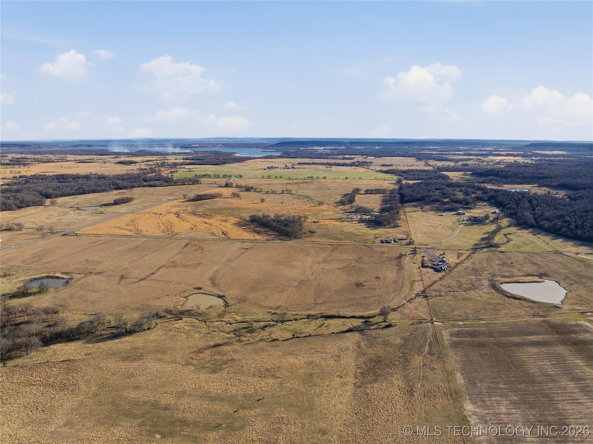 424603 E 1104 Road Property Photo 14