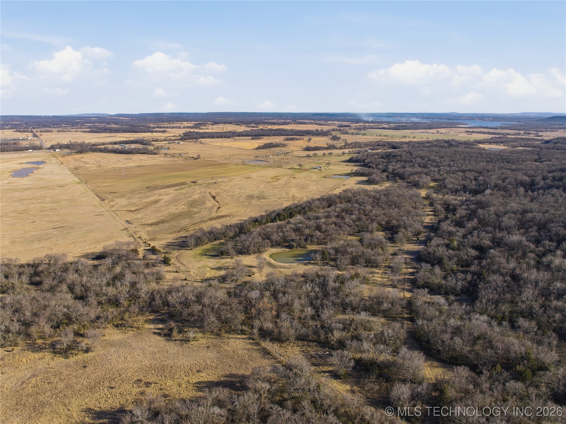 424603 E 1104 Road Property Photo 59
